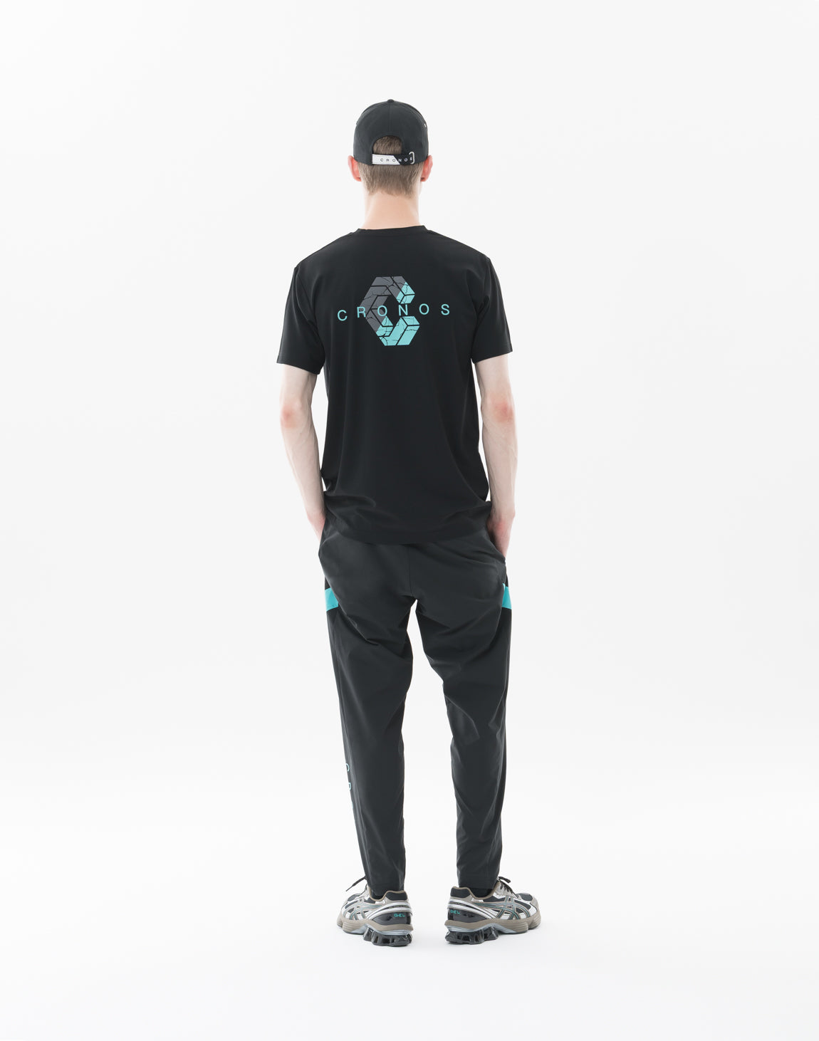 CRONOS Bold Back Logo Regularfit T-SHIRT【BLACK×BLUE CRONOS Bold Back Logo Regularfit T-SHIRT【BLACK×BLUE