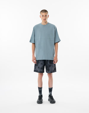 CRONOS OVERSHOULDER TEE【G.BLUE】