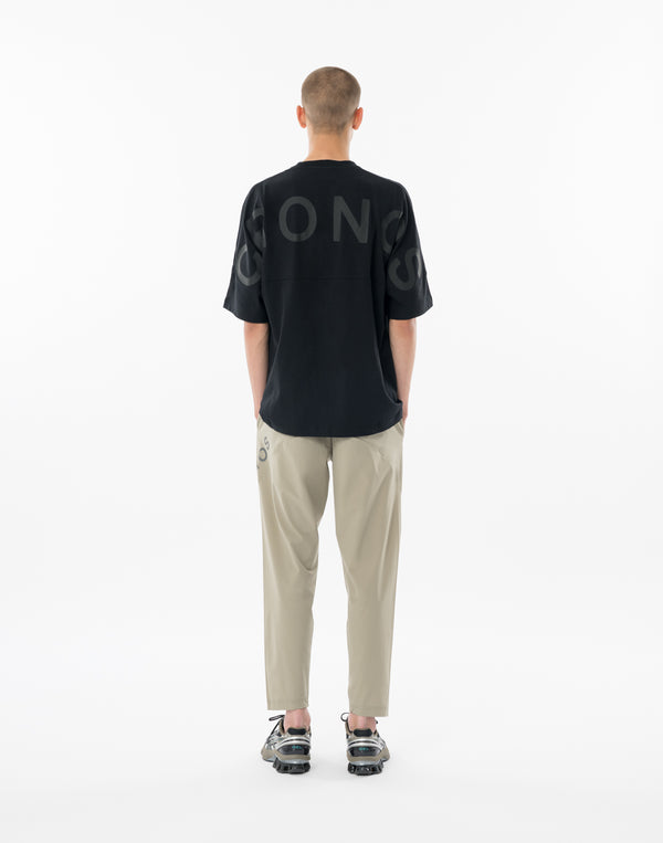 CRONOS OVERSHOULDER TEE【BLACK】