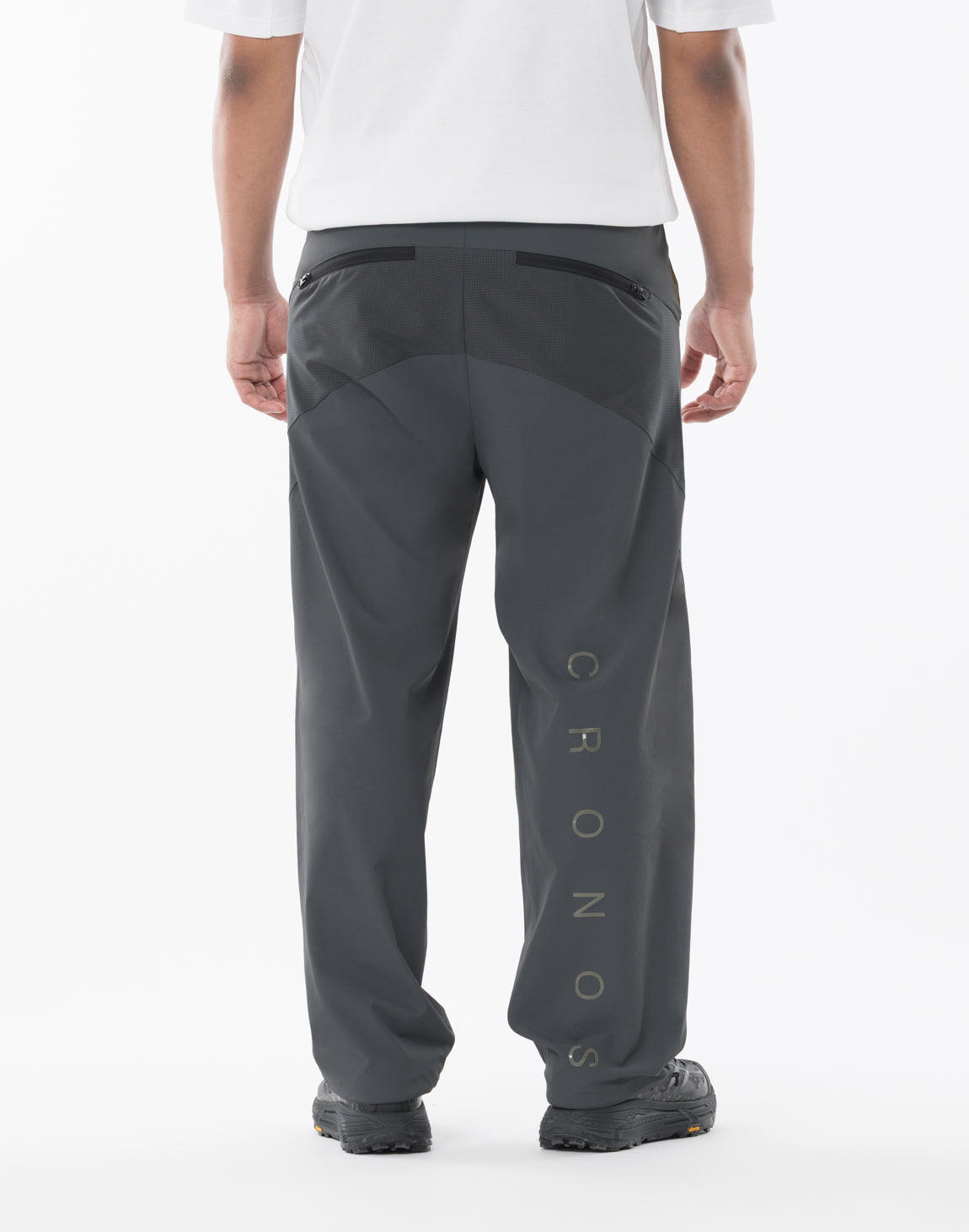 【新品未使用】CRONOS クロノス　ロングパンツ C08-SP CRONOS HYBRID WIDE TECH PANTS【D.GRAY】