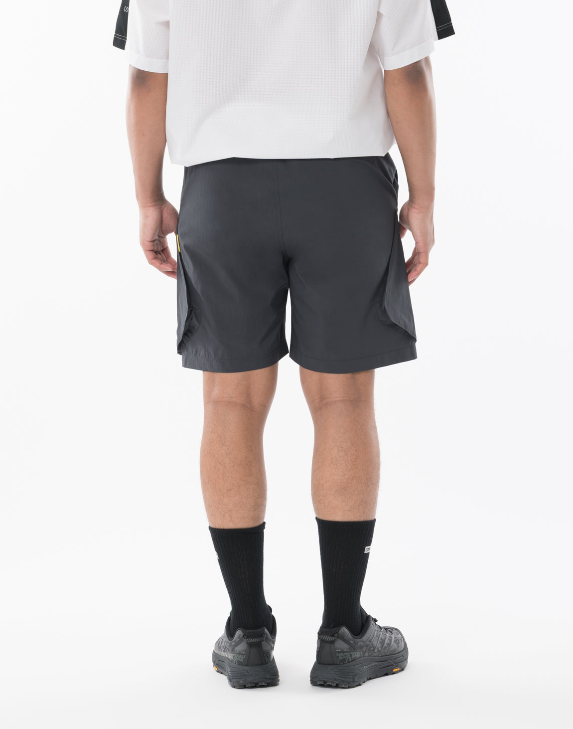 CRONOS カーゴショーツ ブラック Mサイズ CRONOS 37.5® TECH CARGO SHORTS【D.GRAY】