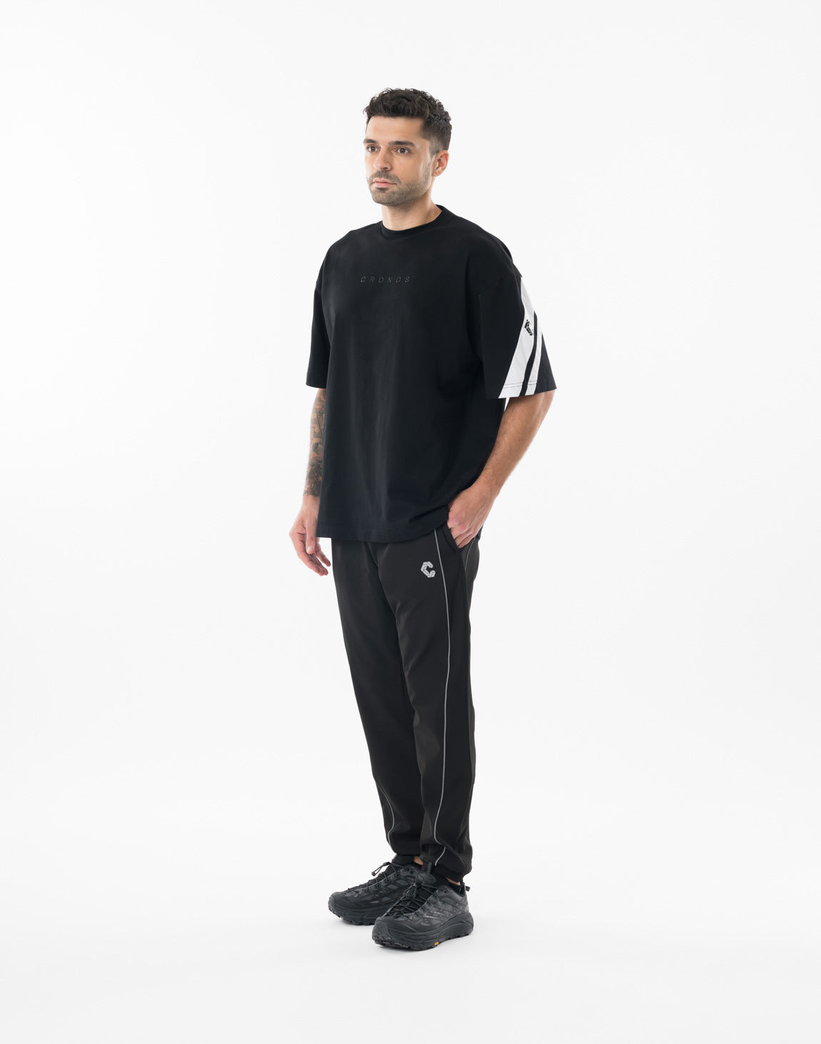 CRONOS プリント入り ブラックパンツM CRONOS BLACK STRETCH PANTS【BLACK×WHITE】