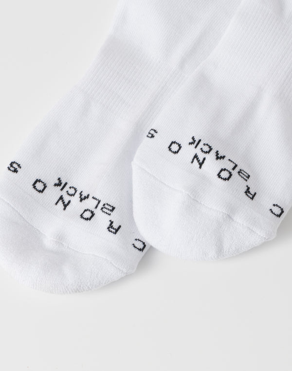 CRONOS BLACK MINIMAL ACTIVE SOCKS【WHITE】