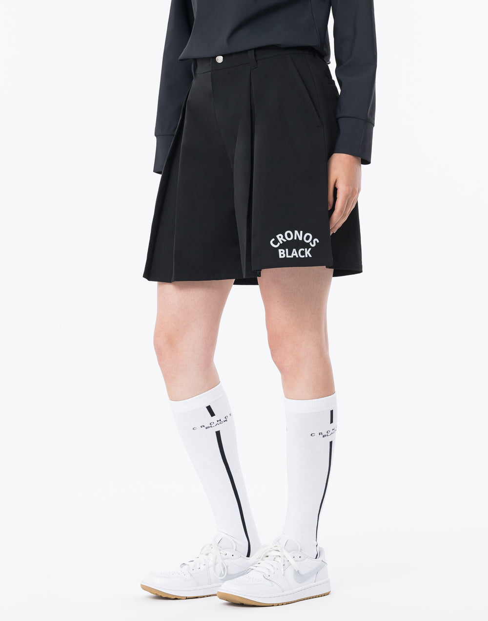 CRONOS BLACK WOMAN WATER-REPEL shorts [BLACK]