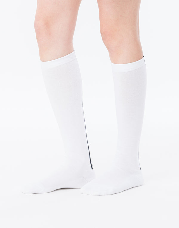 CRONOS BLACK WOMAN LineFit High Socks [WHITE]