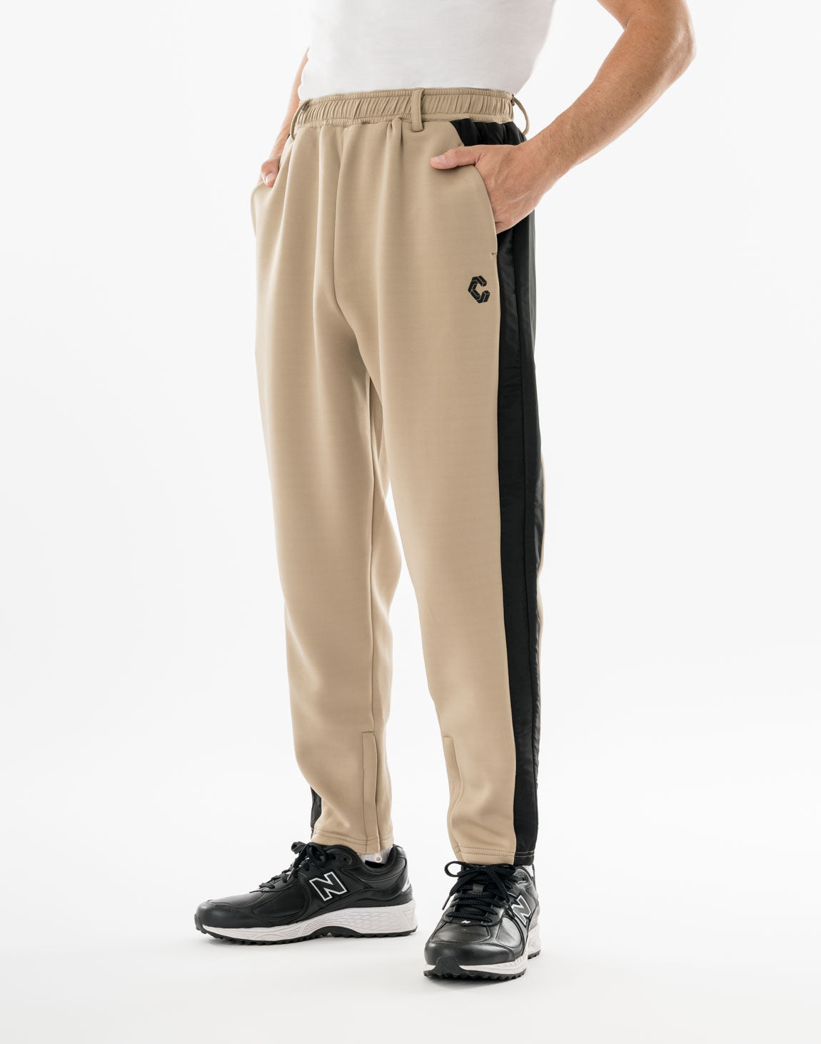 かなとの部屋値下げ！CRONOS M【黒×赤】 かなとの部屋値下げ！CRONOS M【黒×赤】 ROOM