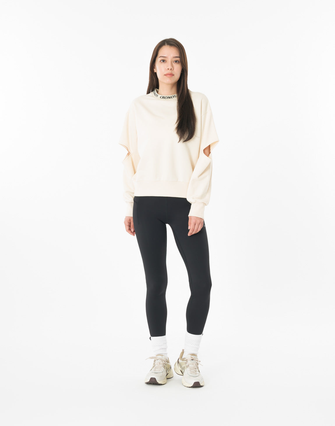 クロノス WOMEN CUT OUT SWEAT スウェット トレーナー ロゴ CRONOS WOMEN CUT OUT SWEAT【CREAM】