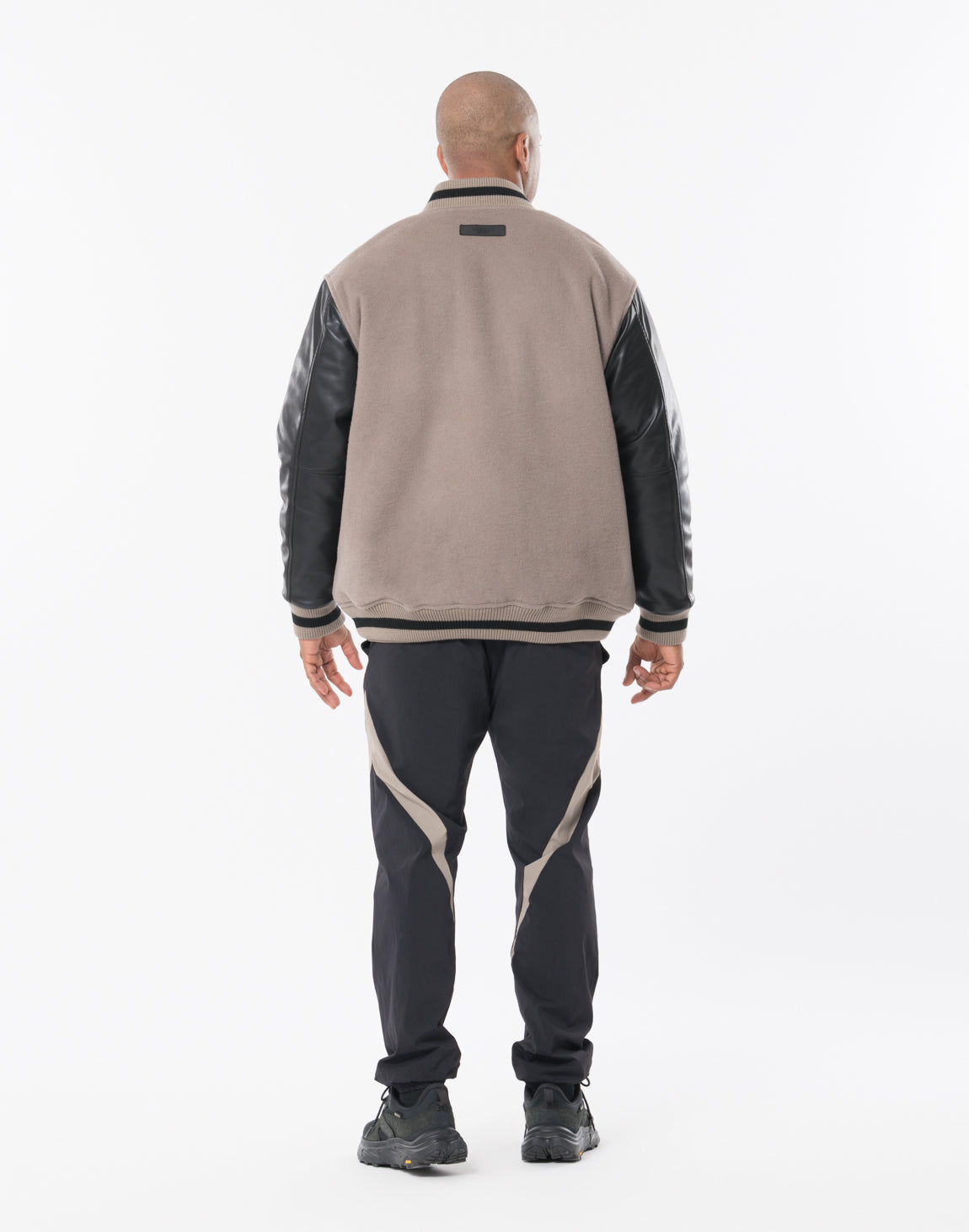 CRONOSクロノス ACTIVE JACKET アクティブ ジャケット　XL CRONOS BLACK ACTIVE FIT JACKET【BLACK】