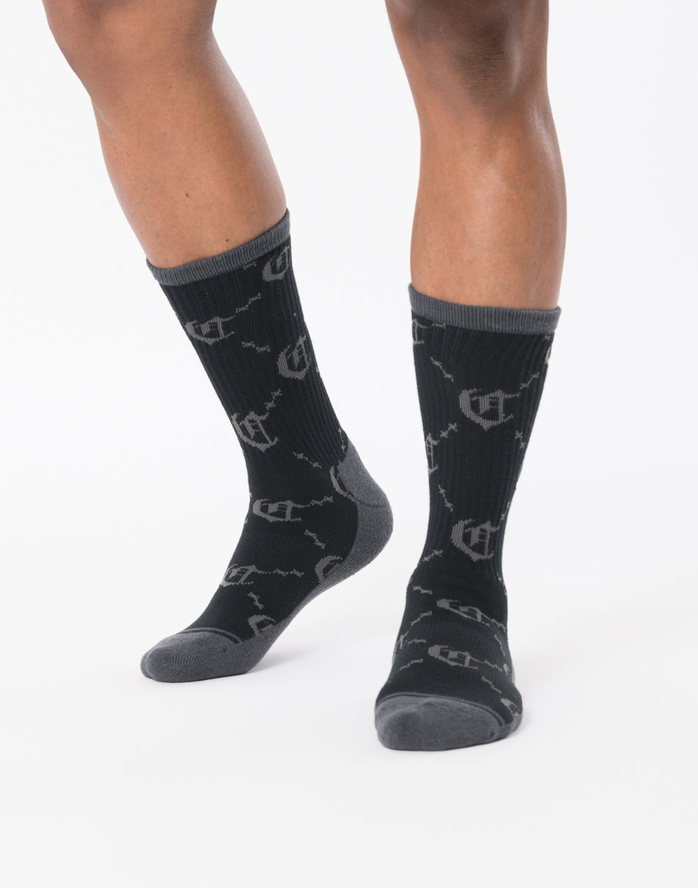 CRONOS BLACKLETTER ORIGINAL MONOGRAM SOCKS【BLACK】