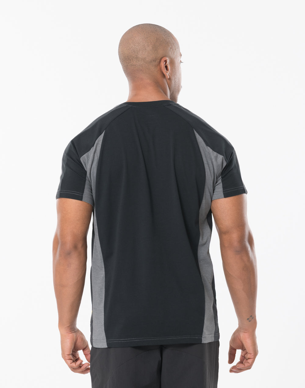 CRONOS 37.5® SUSTAIN S/S TEE【BLACK】