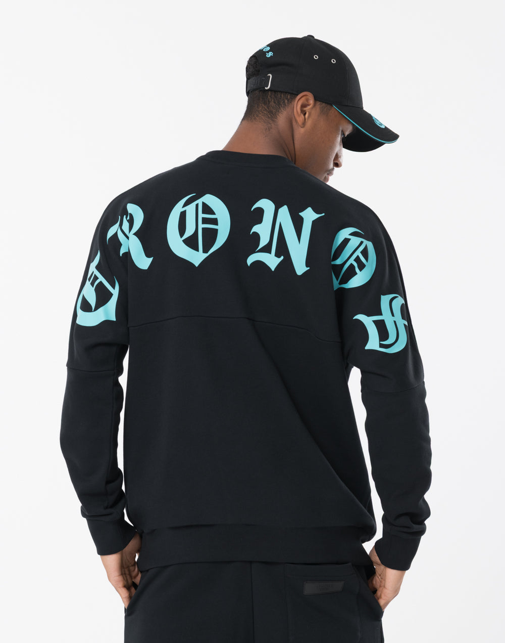 CRONOS BLACKLETTER SWEAT [BLACK×BLUE]