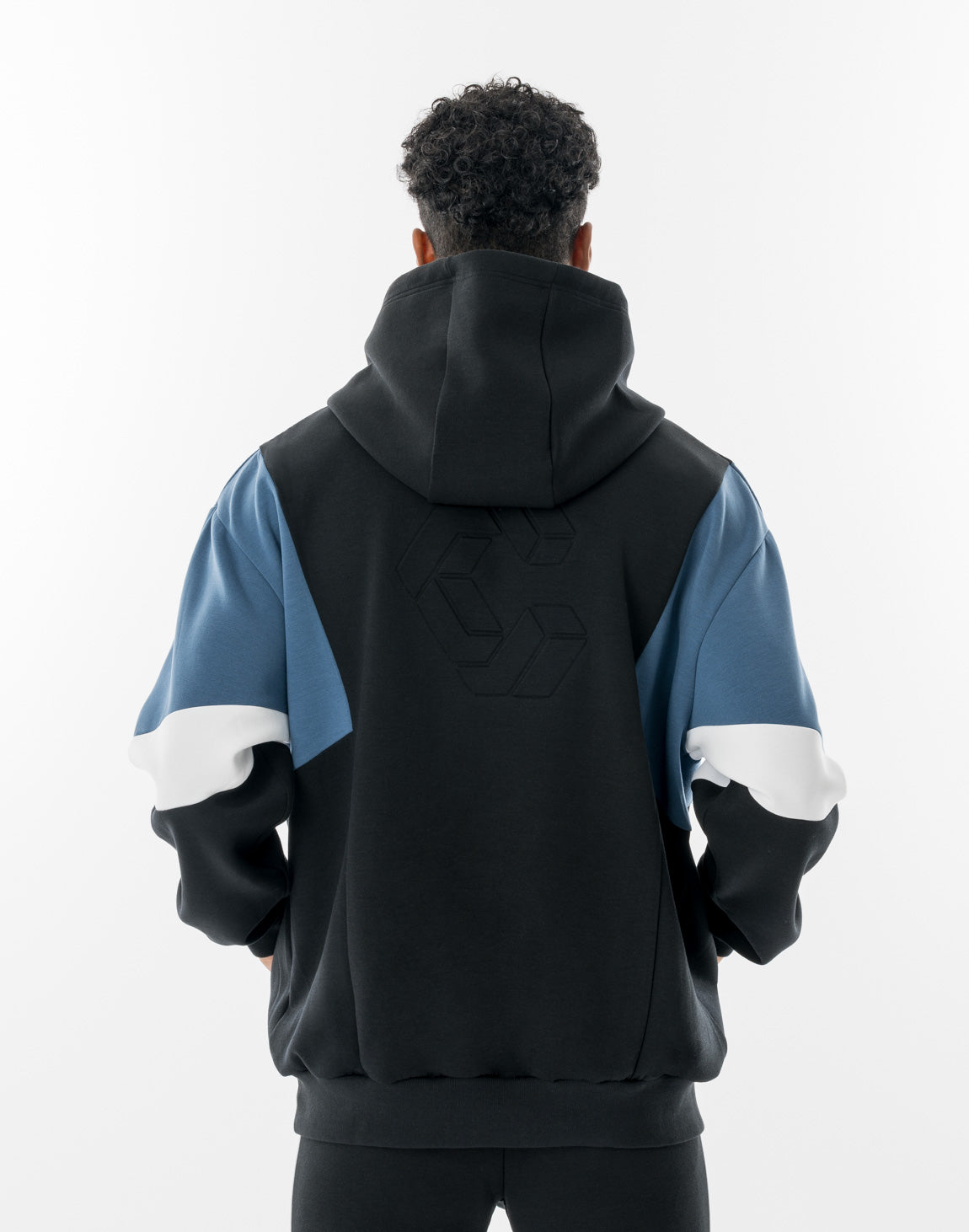CRONOS ASCENT TRACK HOODIE【BLACK×BLUE】