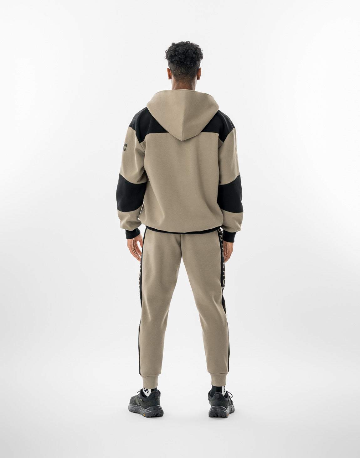 CRONOS VERTEX ZIP HOODIE【TAUPE】