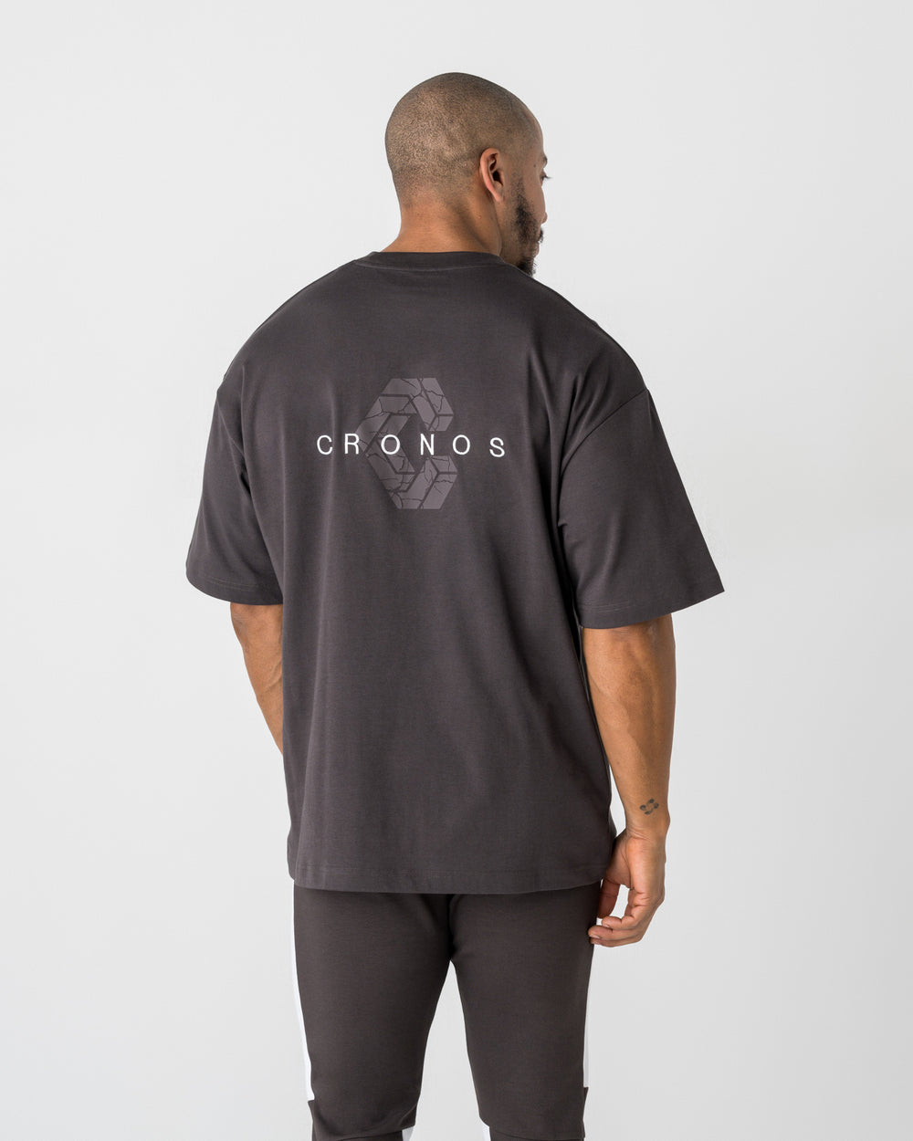 CRONOS SIGNATURE ACCENT S/S TEE【BROWN】