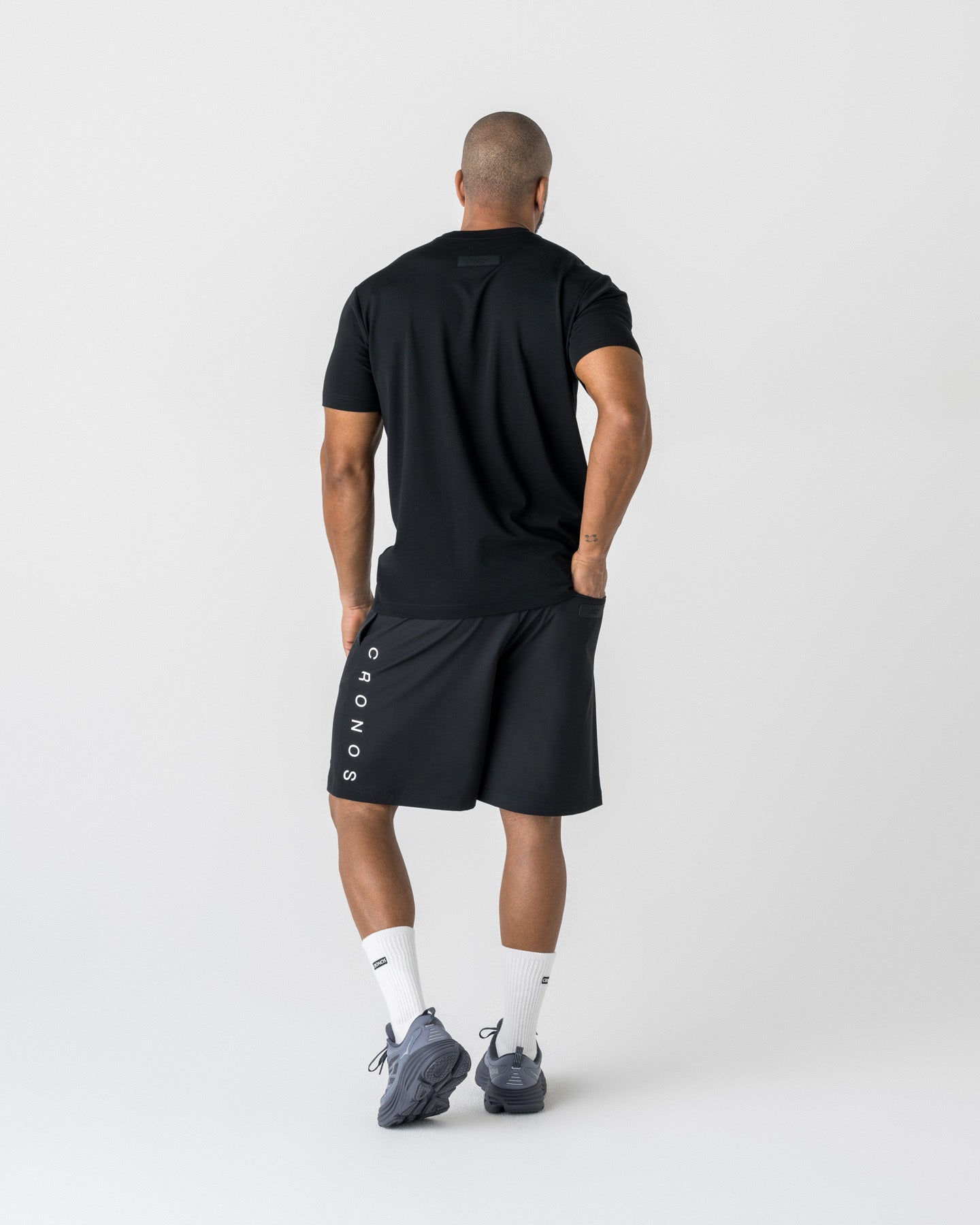 CRONOS LIGHT MOTION Shorts【BLACK】