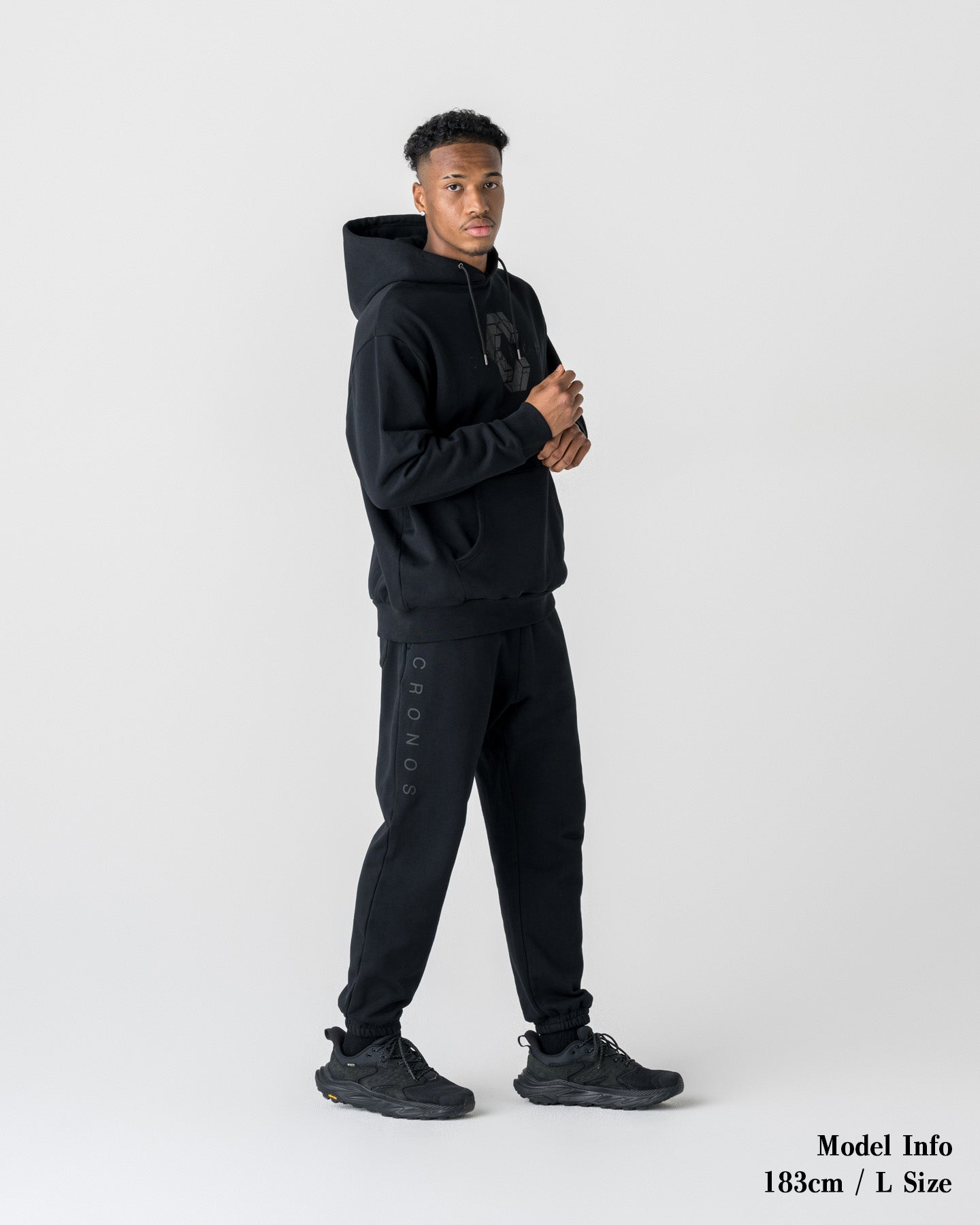 CRグッズ 黒の日フーディ Amazon.co.jp: CRストア crazy raccoon LOGO HOODIE パーカー 黒