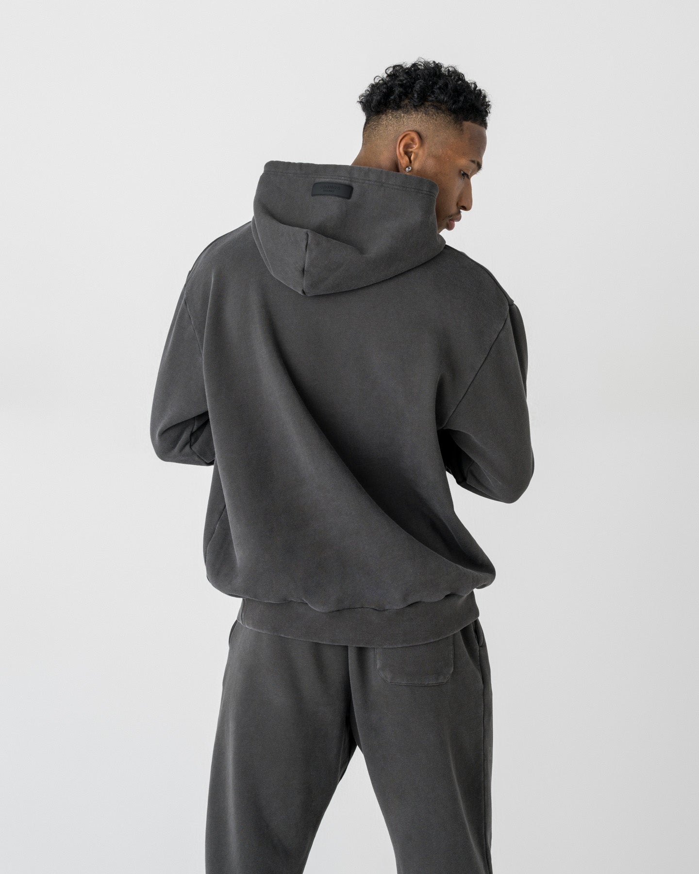 ダイ　CRONOS　 utility hooded CRONOS COTTON DEPTH HOODIE【V BLACK】