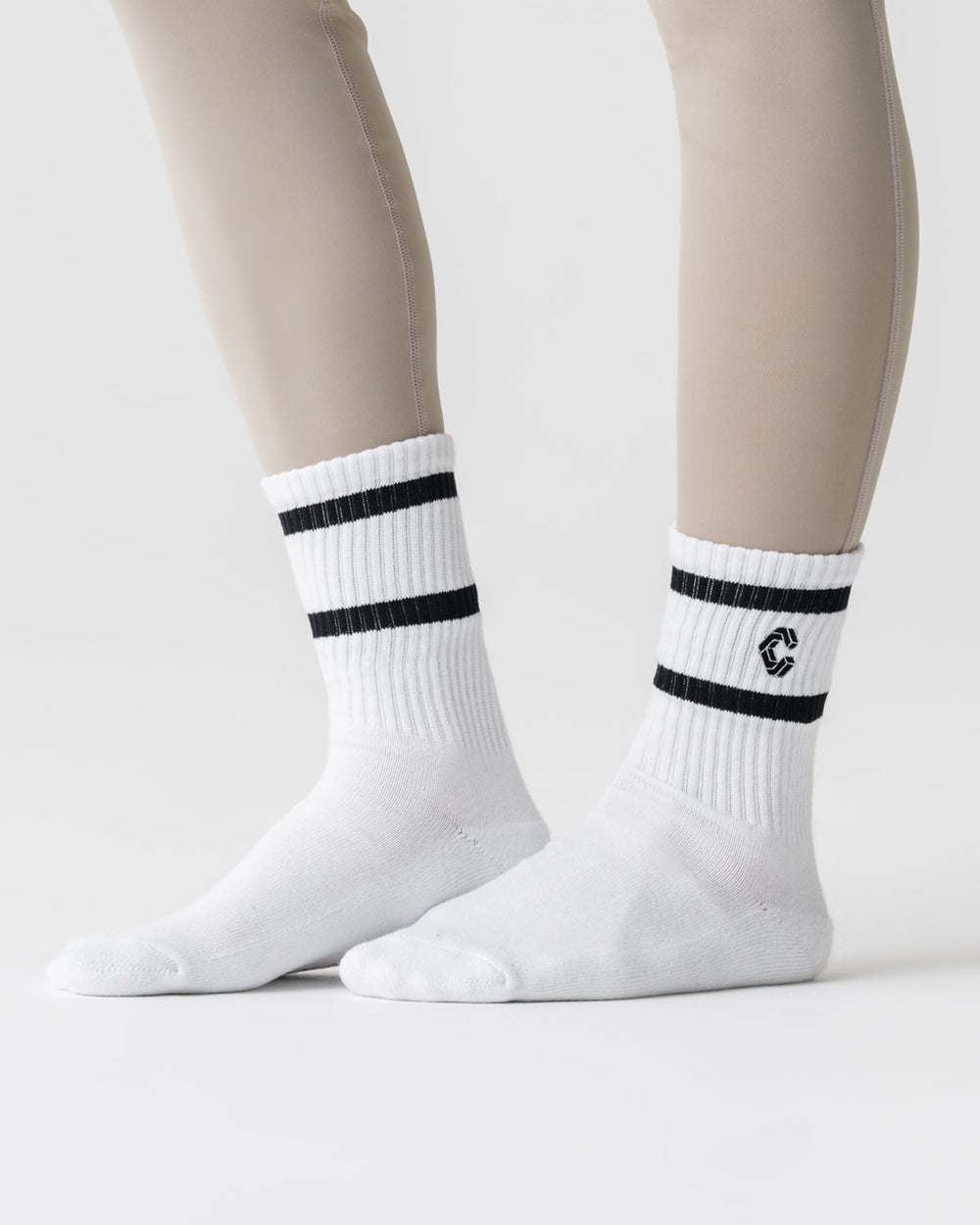 CRONOS WOMEN Smooth Style Socks [WHITE]