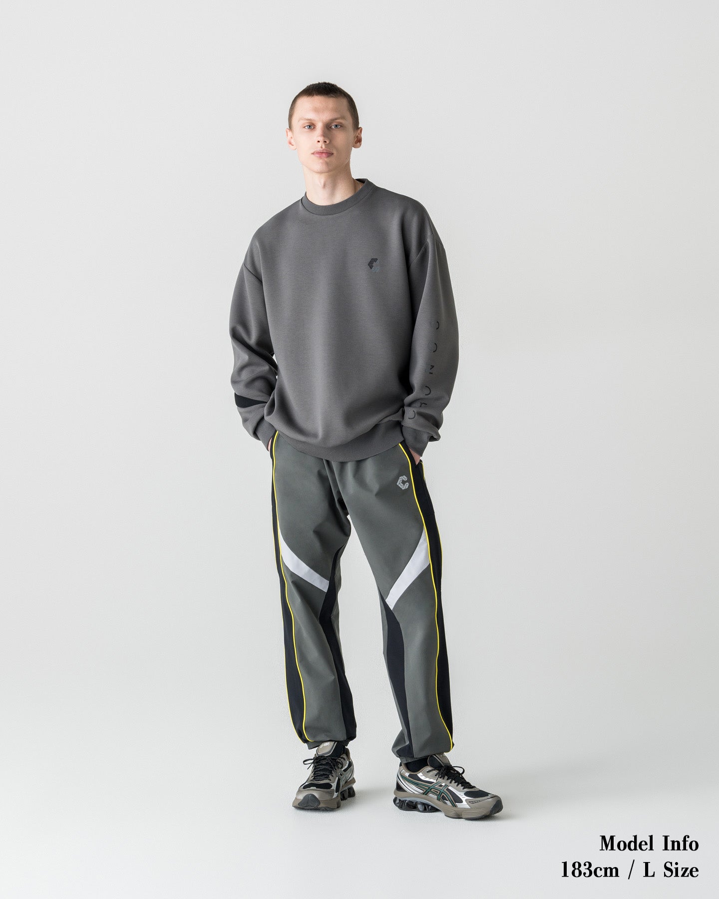 CRONOS REFLECTIVE MOTION Pants【D.GRAY】