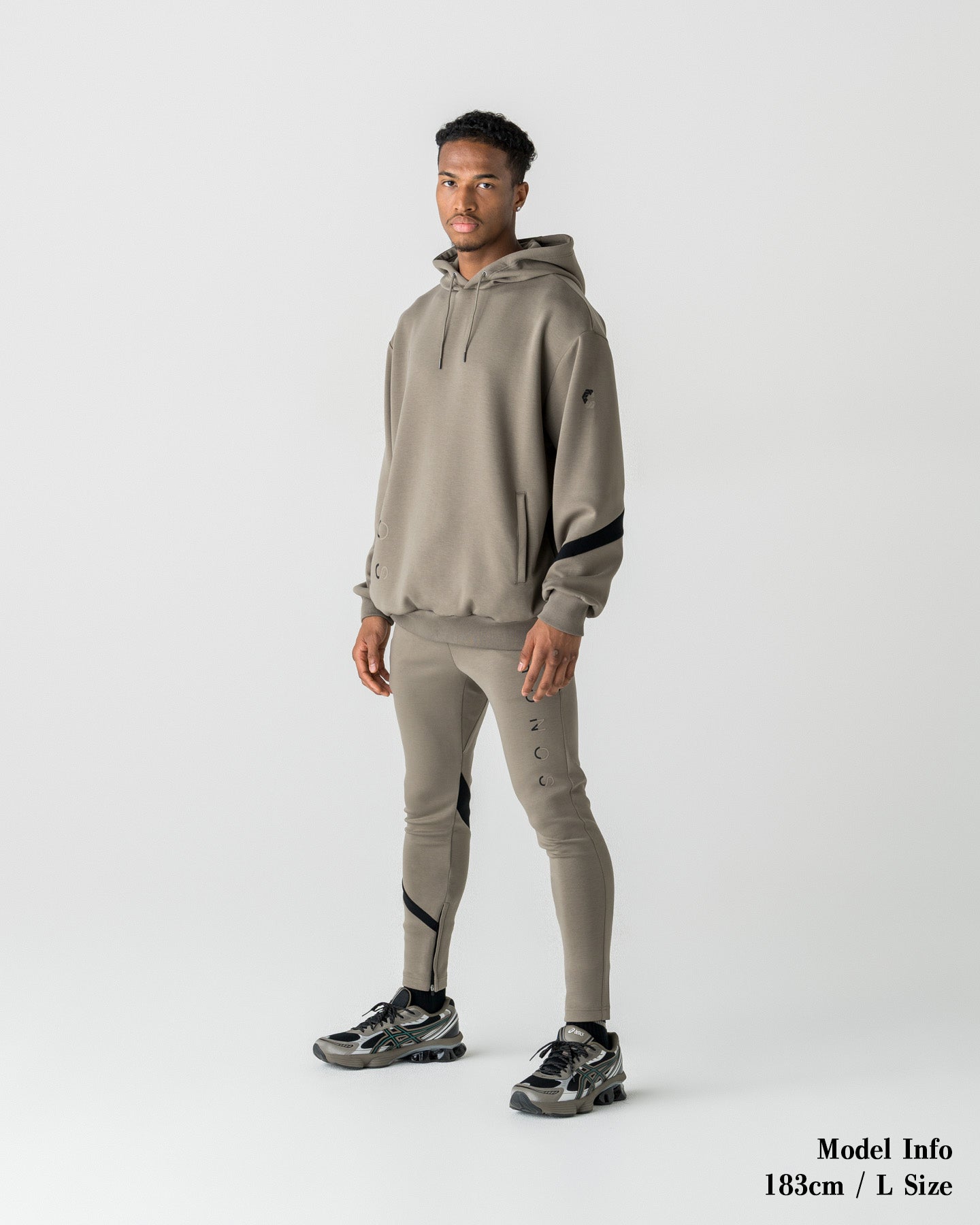 CRONOS LIGHTWEIGHT HYBRID HOODIE【TAUPE】