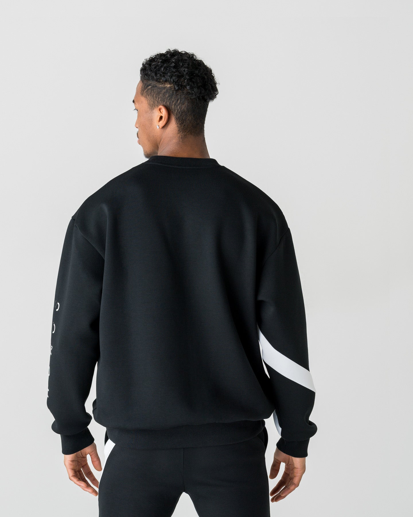CRONOS LIGHTWEIGHT HYBRID L/S TEE【BLACK】