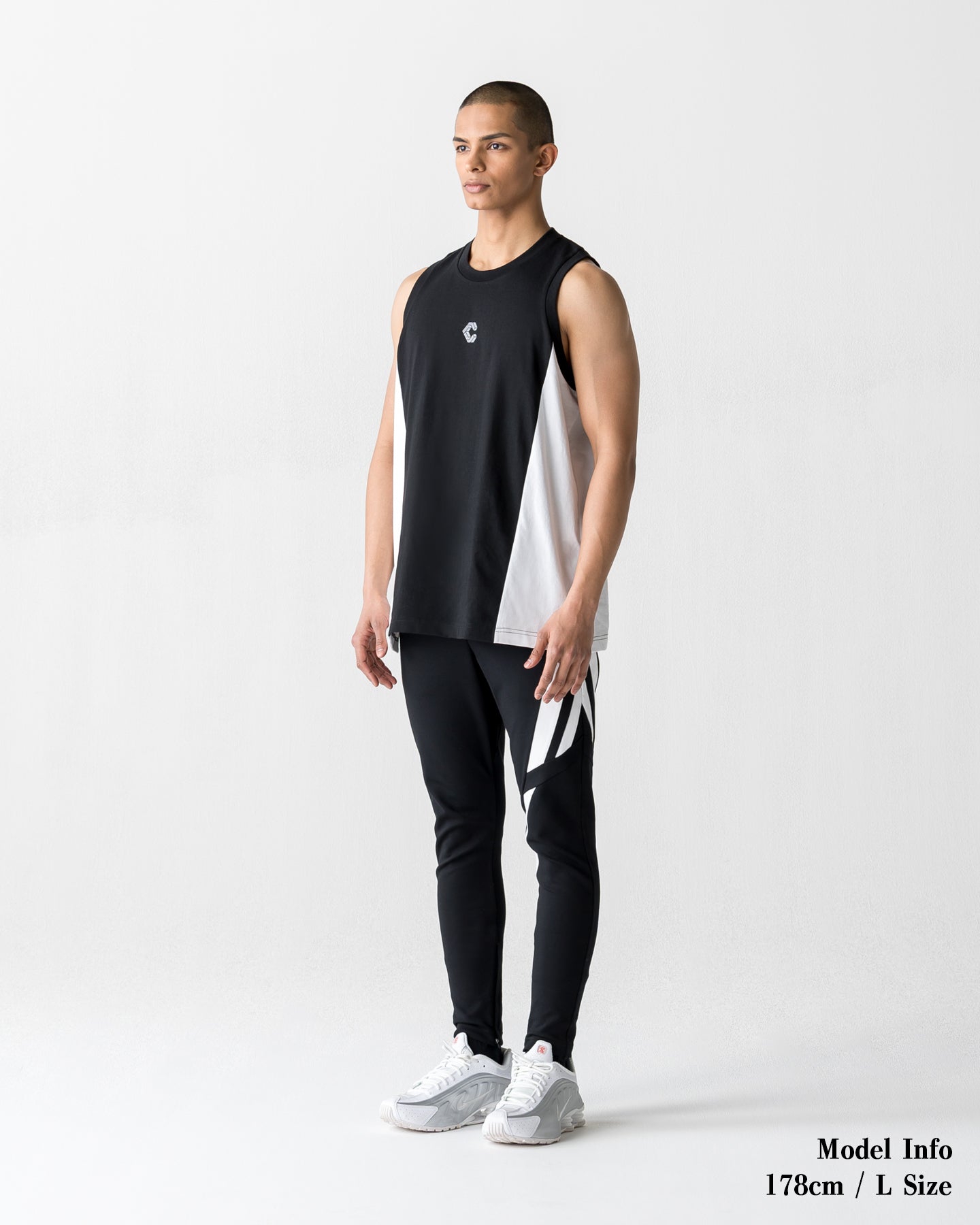 CRONOS SPLIT LOGO SLEEVELESS【BLACK】