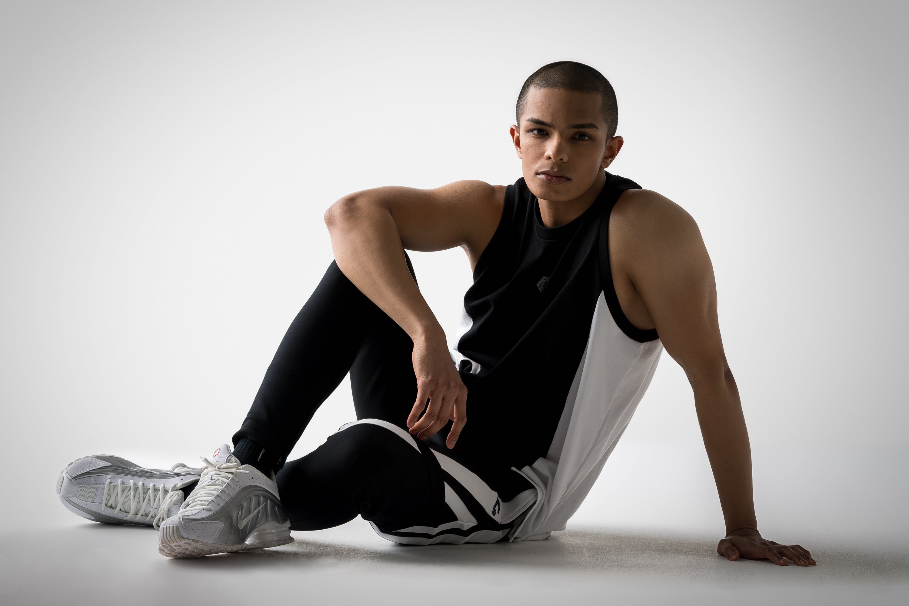CRONOS MEN 2.18 WED 21:00 - RELEASE.