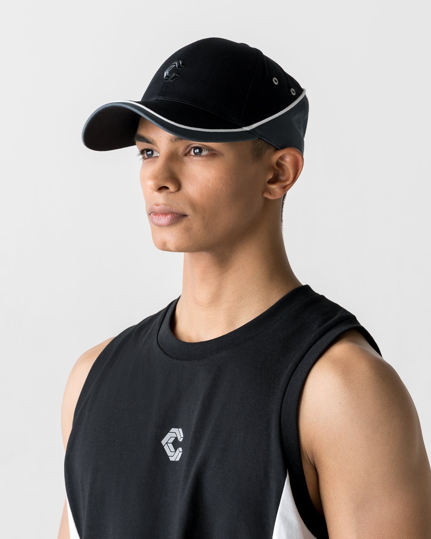 CRONOS BICOLOR PANEL BRIM CAP【BLACK】
