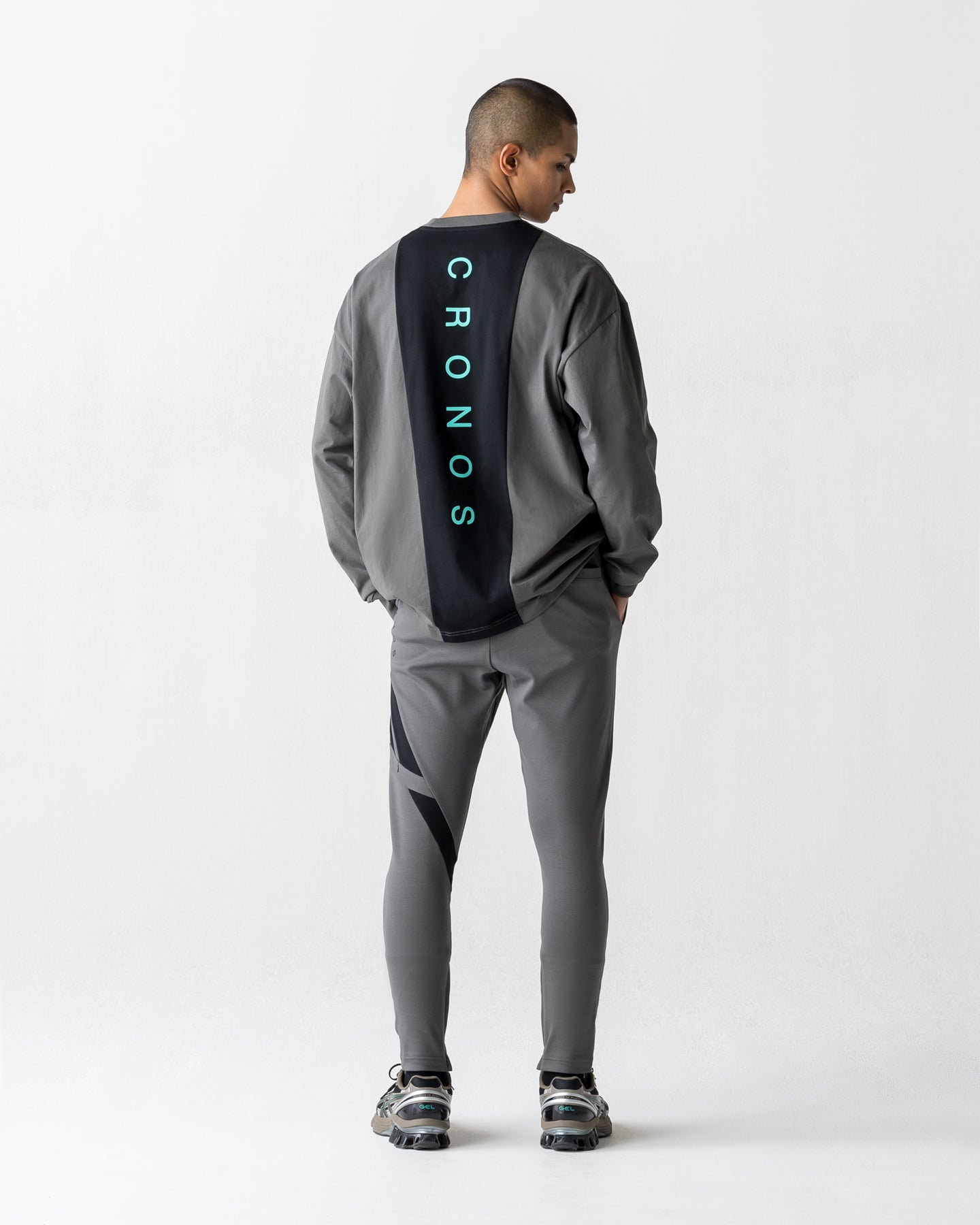 CRONOS BACK STATEMENT L/S TEE【D.GRAY】