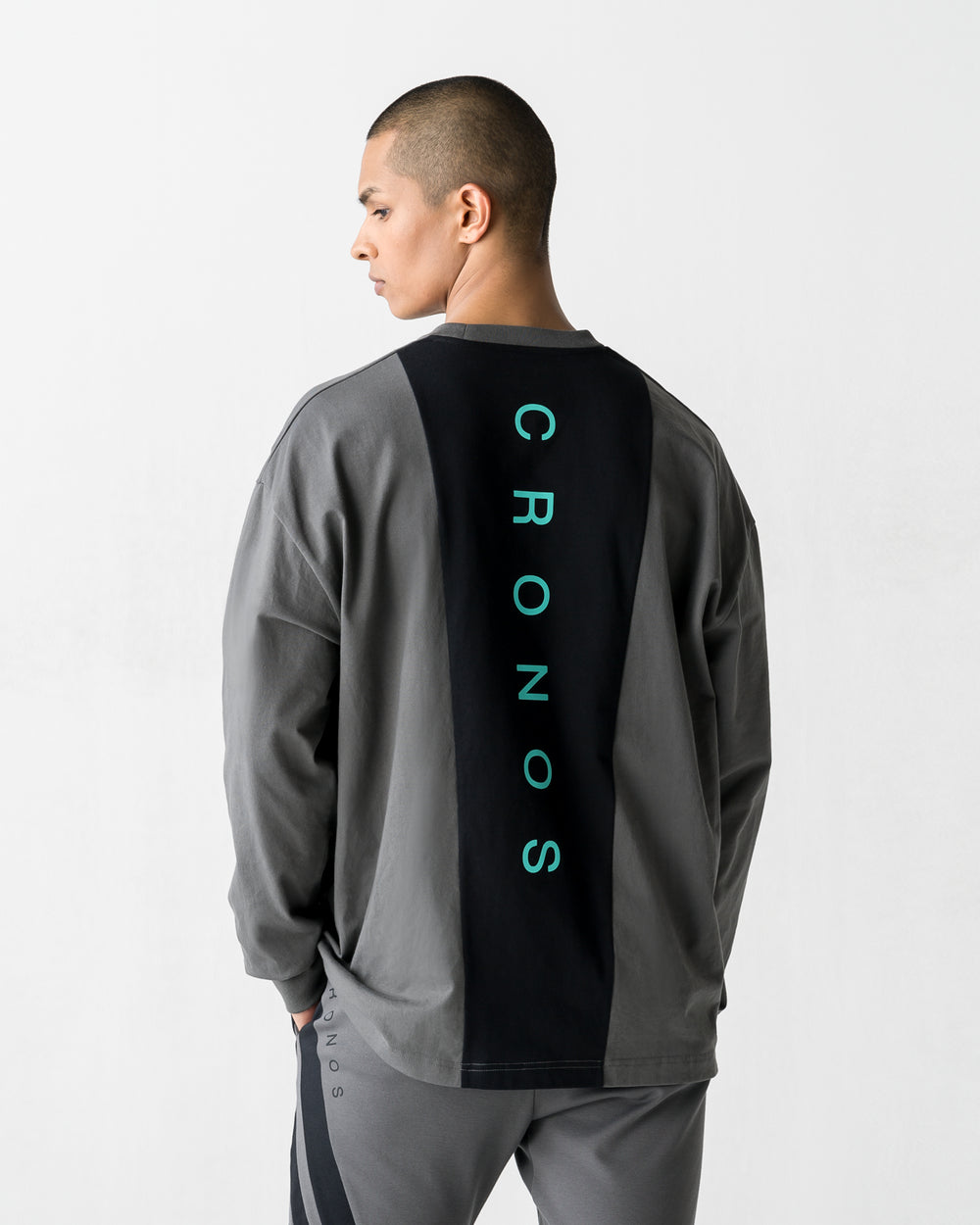 CRONOS BACK STATEMENT L/S TEE【D.GRAY】
