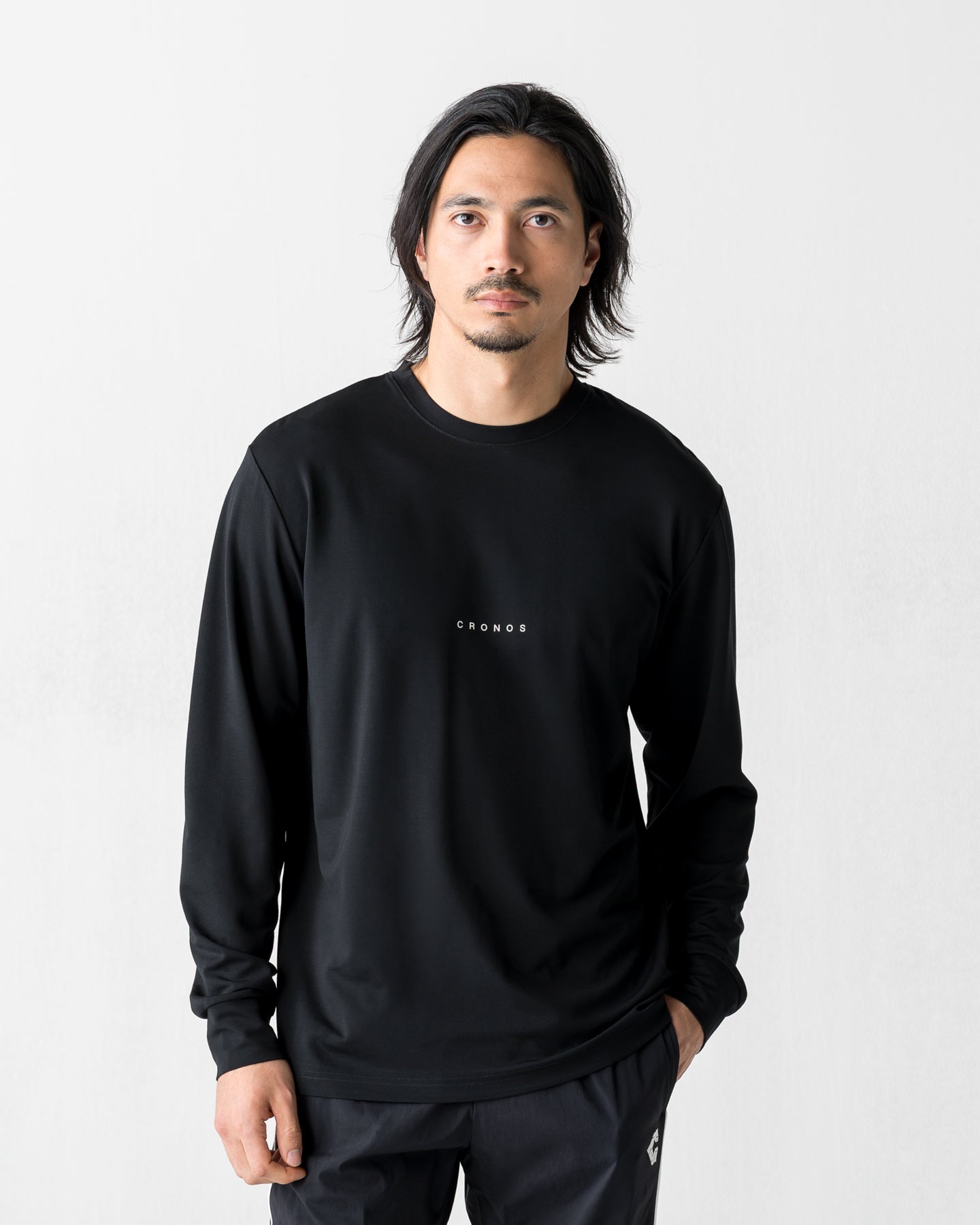 CRONOS BOLD BACK LOGO REGULARFIT T-SHIRT【BLACK】