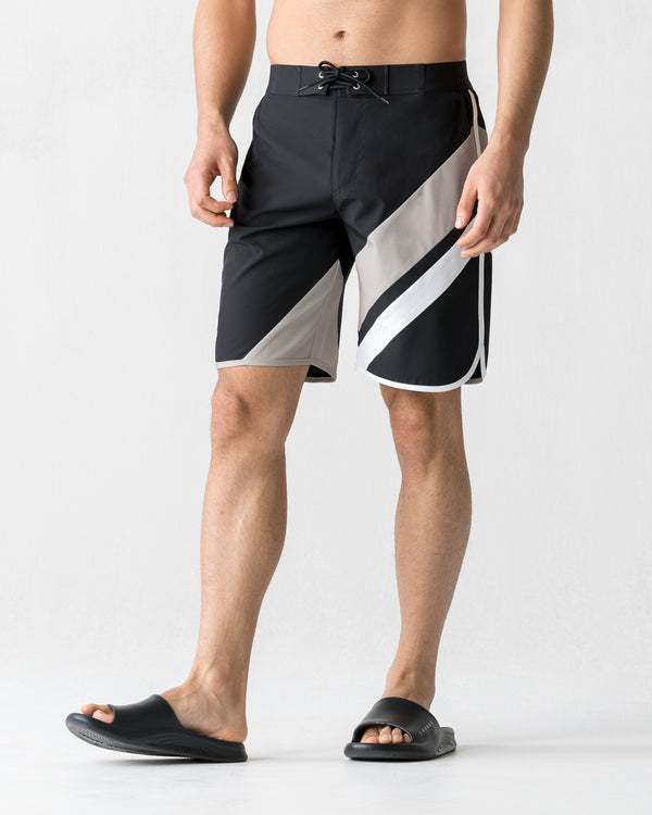 CRONOS ONE FLOW COMPETITION SHORTS【BLACK×GREIGE】