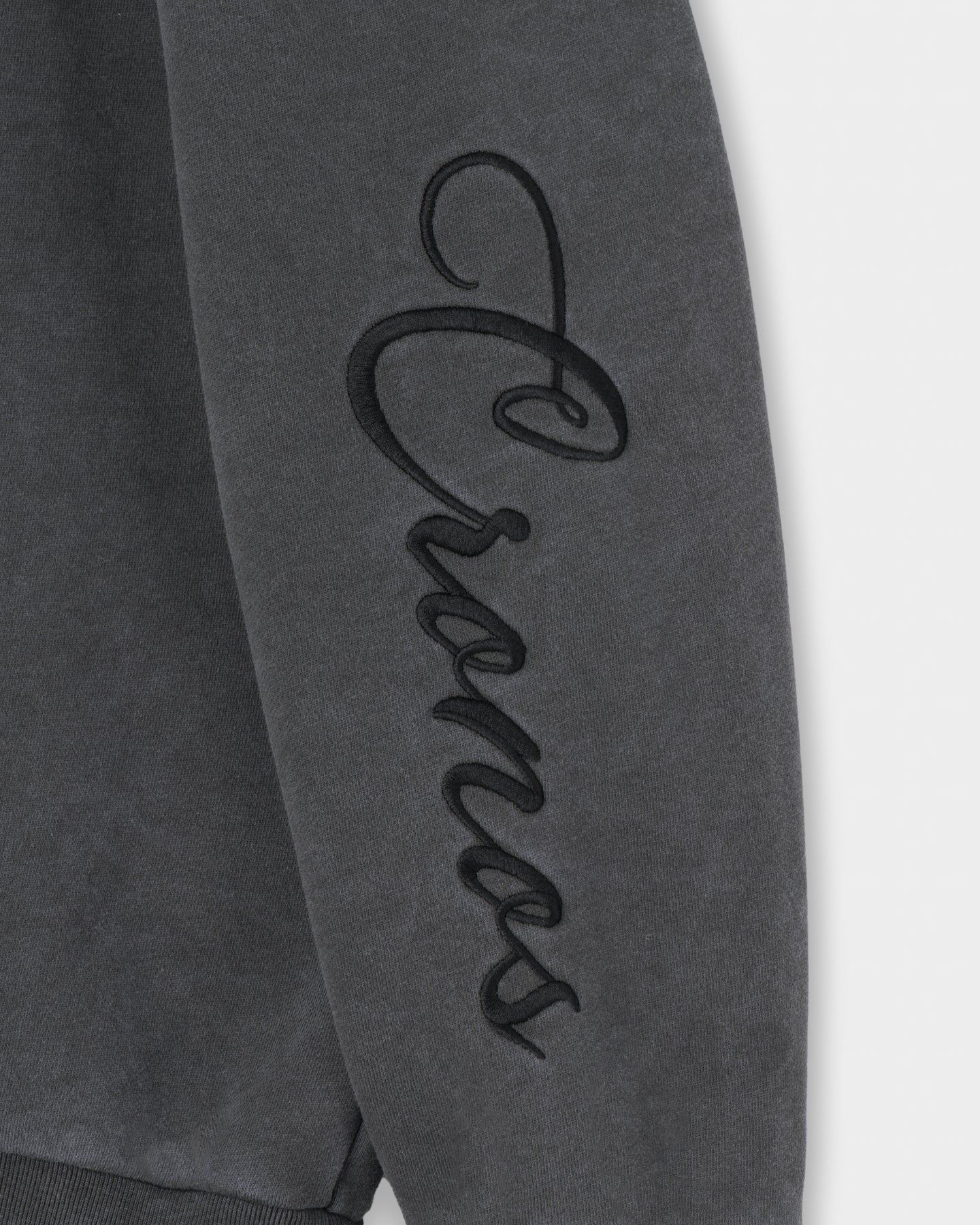 CRONOS SCRIPT HALF ZIP 【V BLACK】