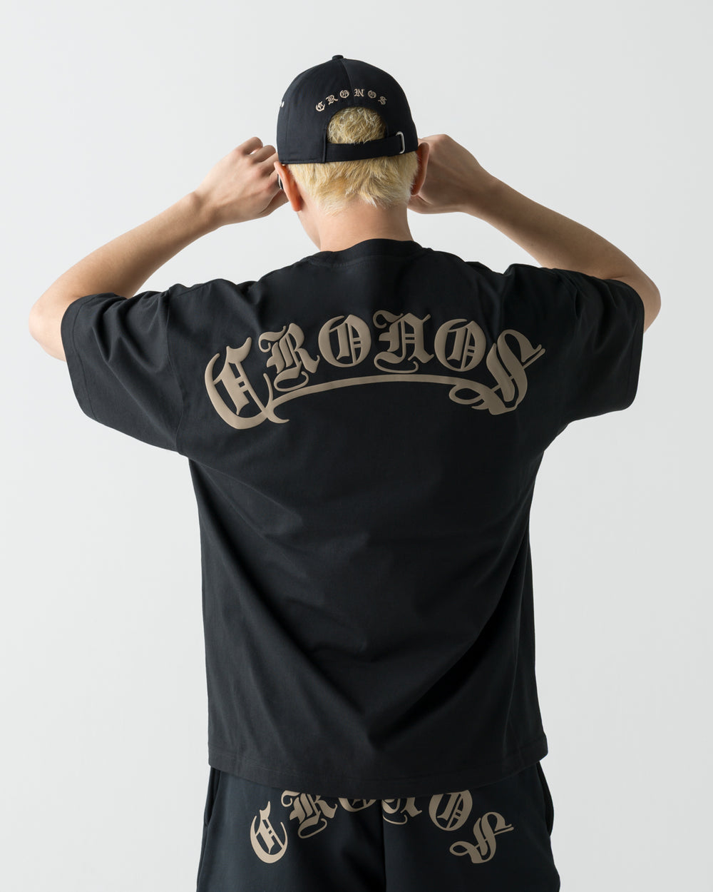 CRONOS BLACKLETTER S/S TEE【BLACK×GREIGE】
