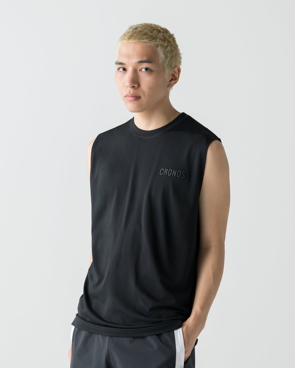 CRONOS EASY FIT SLEEVELESS【BLACK】