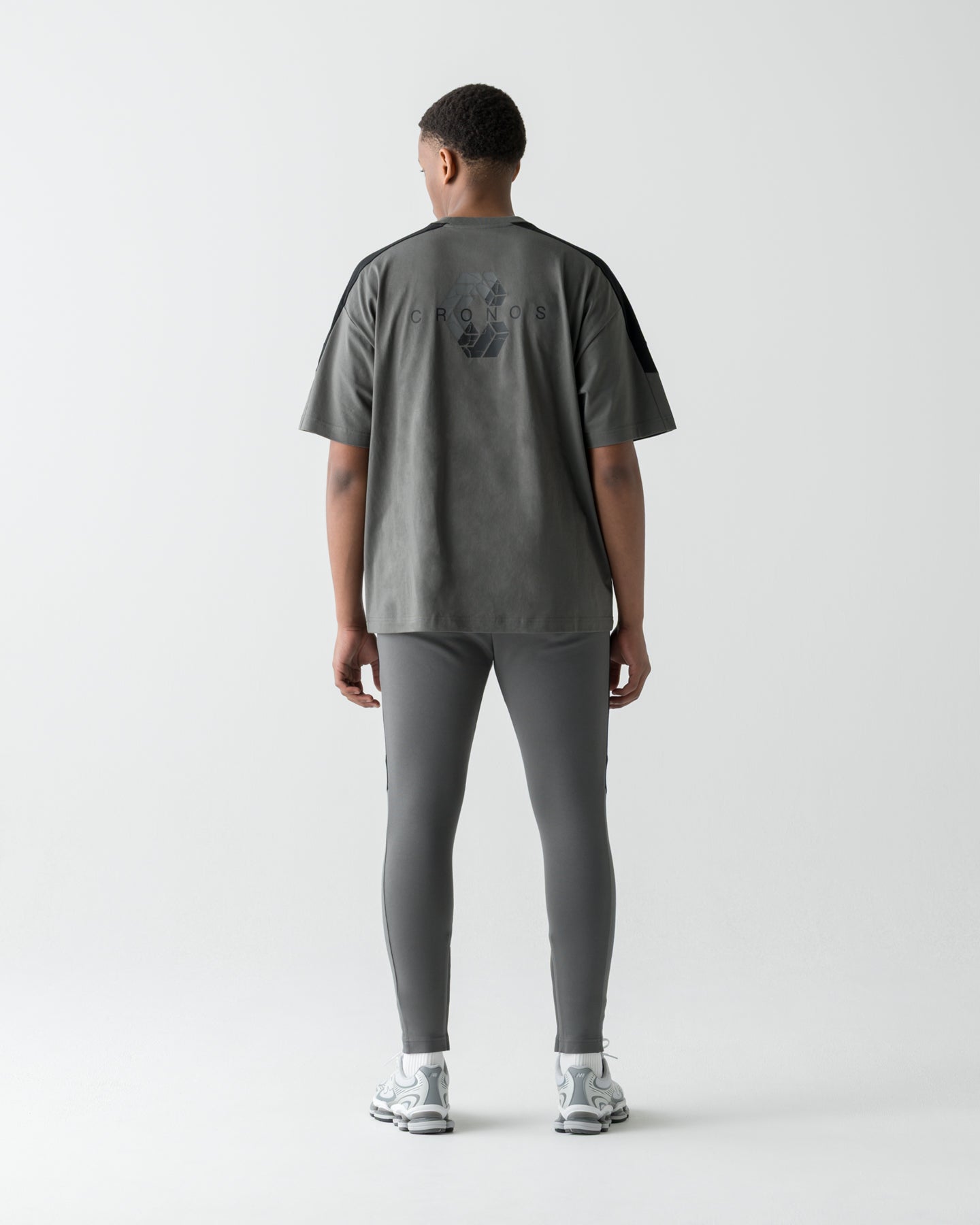 CRONOS DIAGONAL OVER S/S TEE【D.GRAY】
