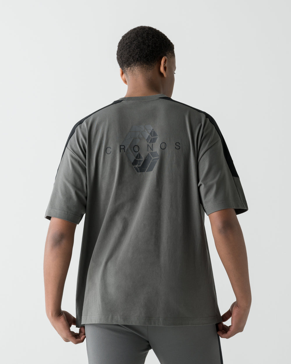 CRONOS DIAGONAL OVER S/S TEE【D.GRAY】