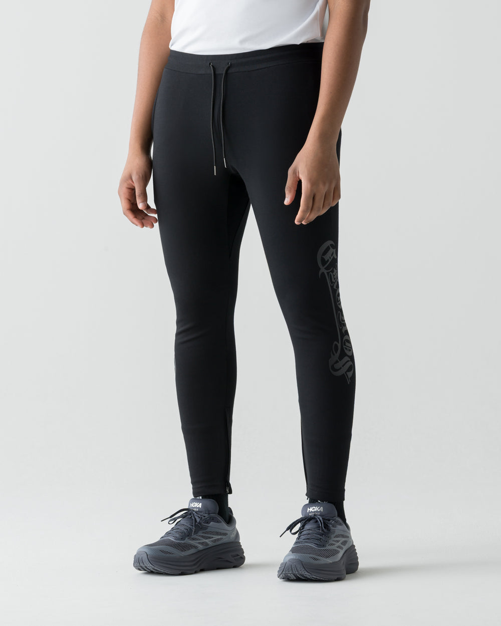 CRONOS BLACKLETTER SKINNY PANTS【BLACK×BLACK】