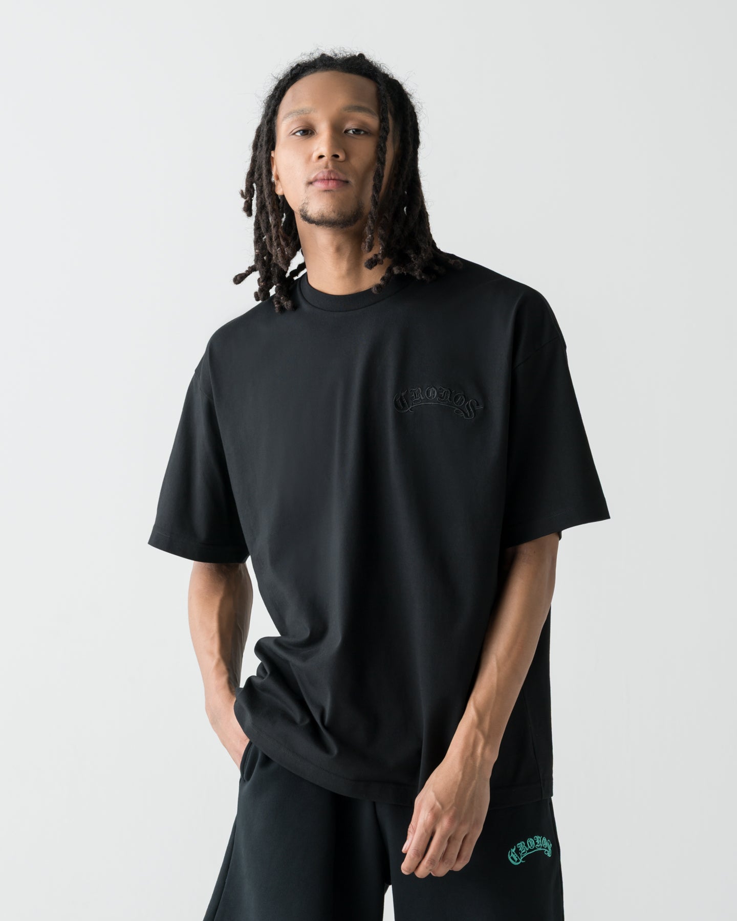 CRONOS BLACKLETTER S/S TEE【BLACK×T.BLUE】