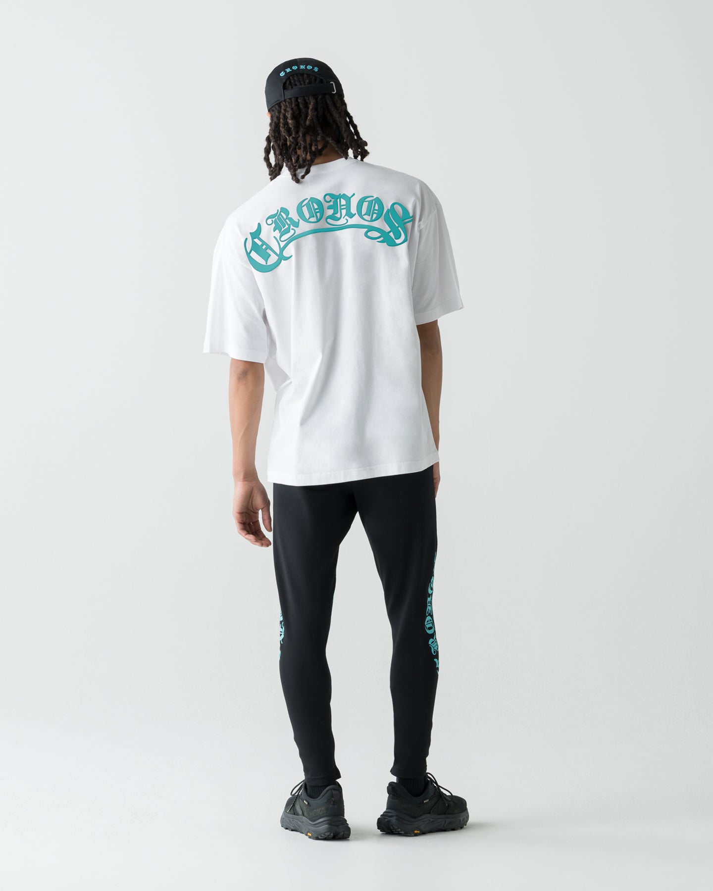 CRONOS BLACKLETTER S/S TEE【WHITE×T.BLUE】