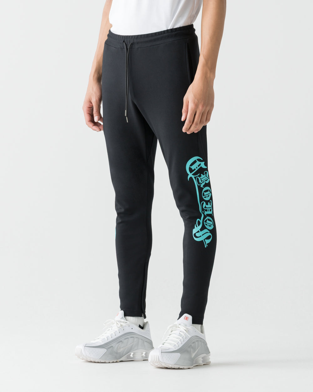 CRONOS BLACKLETTER SKINNY PANTS【BLACK×T.BLUE】