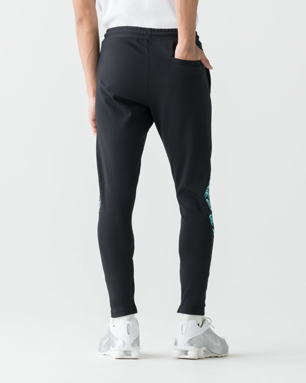 CRONOS BLACKLETTER SKINNY PANTS【BLACK×T.BLUE】