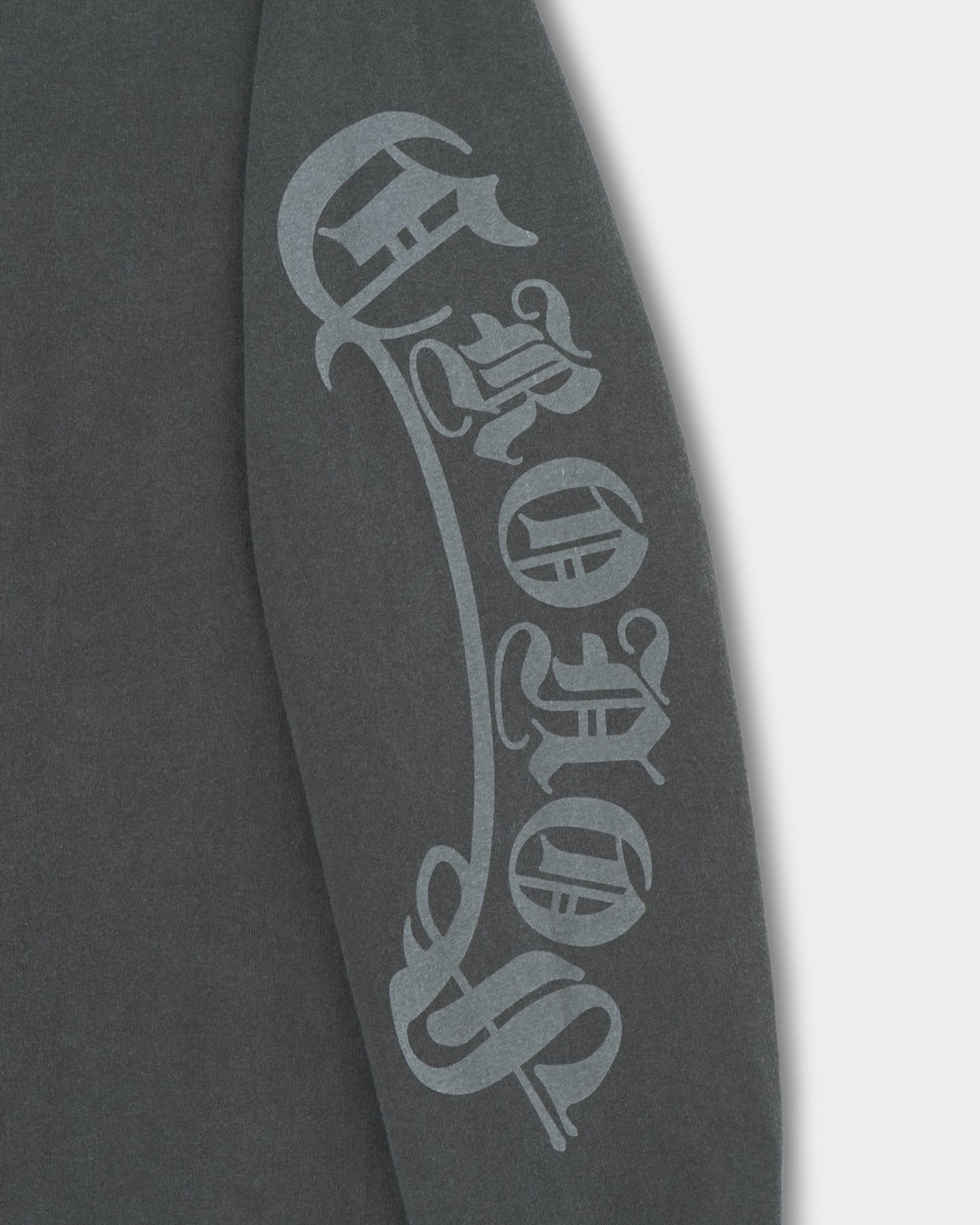CRONOS BLACKLETTER L/S TEE【V BLACK】