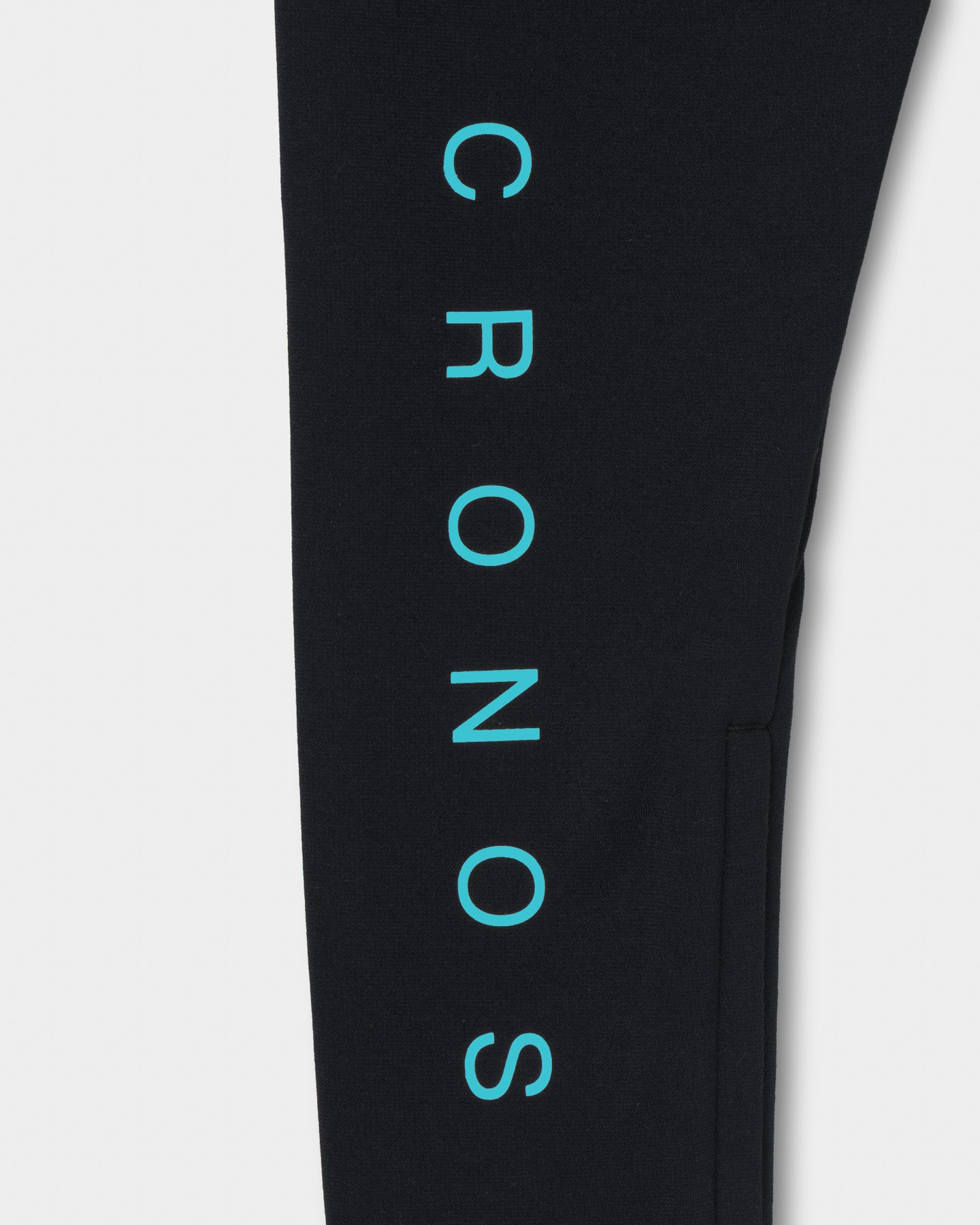 CRONOS ストレートパンツ 黒 ×ティファニーブルー CRONOS HIGH-STRETCH SKINNY PANTS【BLACK×T.BLUE】
