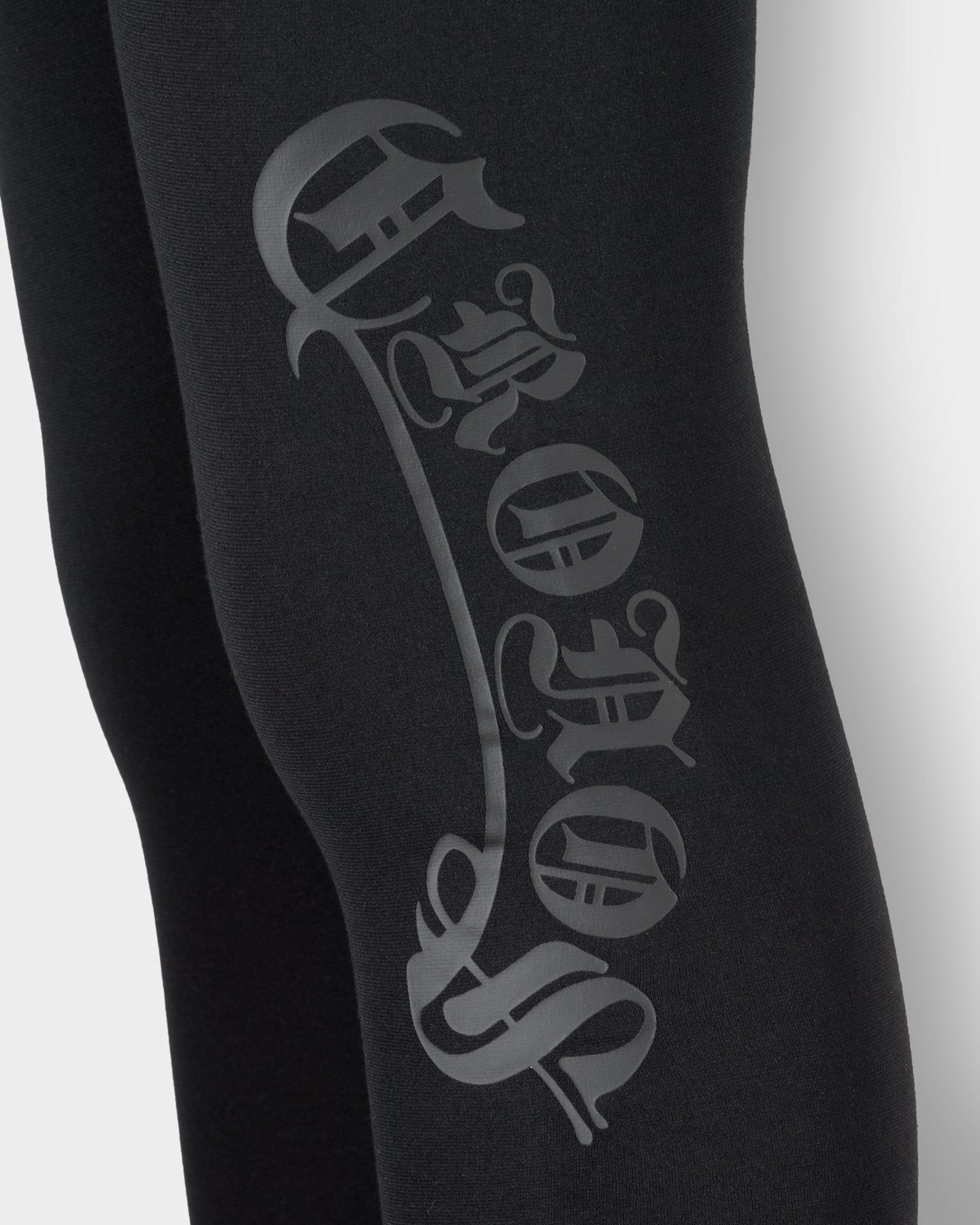 【新品】最終値下げCRONOS BLACKLETTER SKINNY PANTS CRONOS BLACKLETTER SKINNY PANTS【BLACK×BLACK】