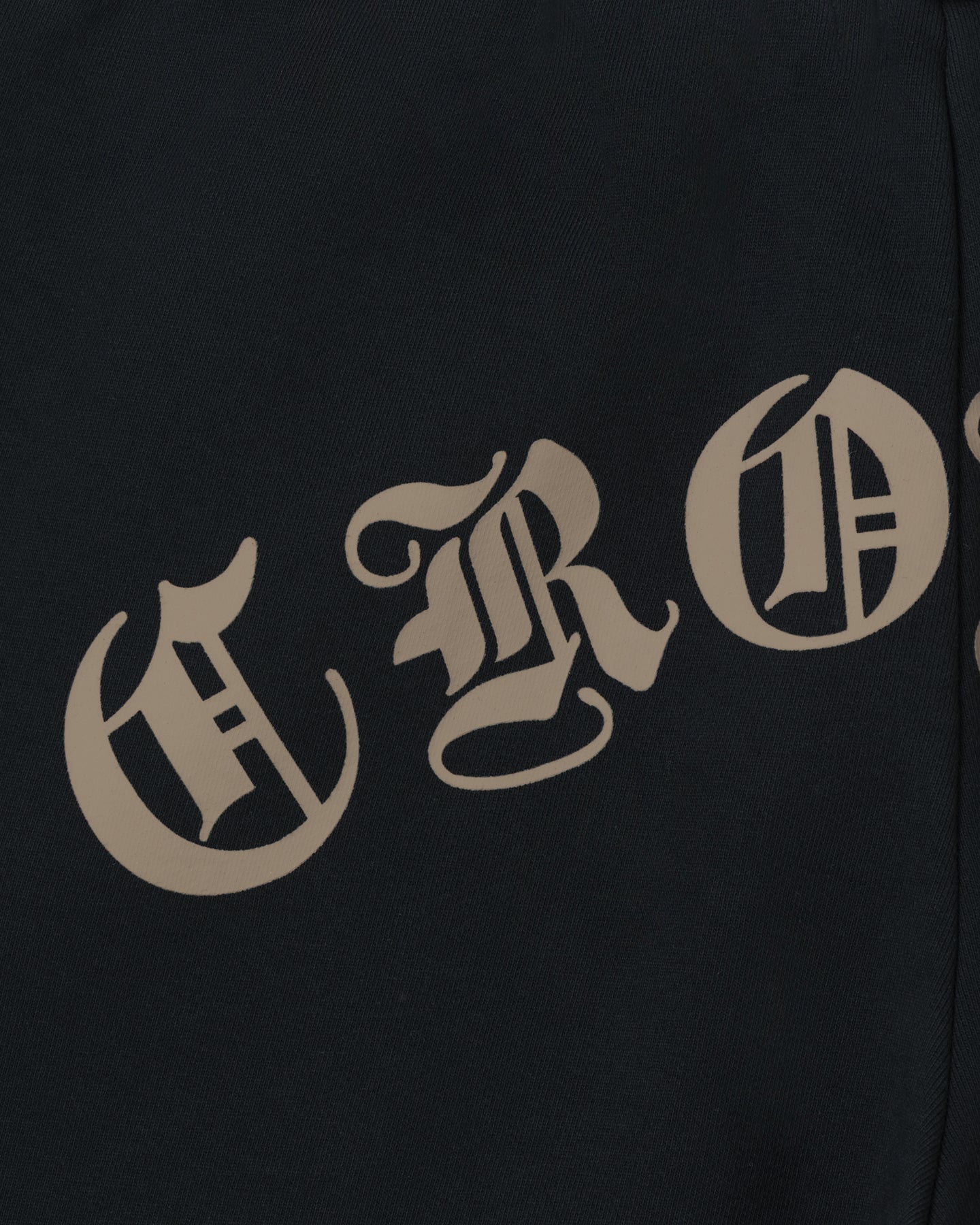 CRONOS BLACKLETTER SHORTS【BLACK×GREIGE】