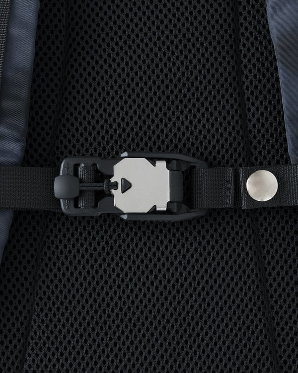 CRONOS ACTIVE CARRY BACKPACK【BLACKCAMO】