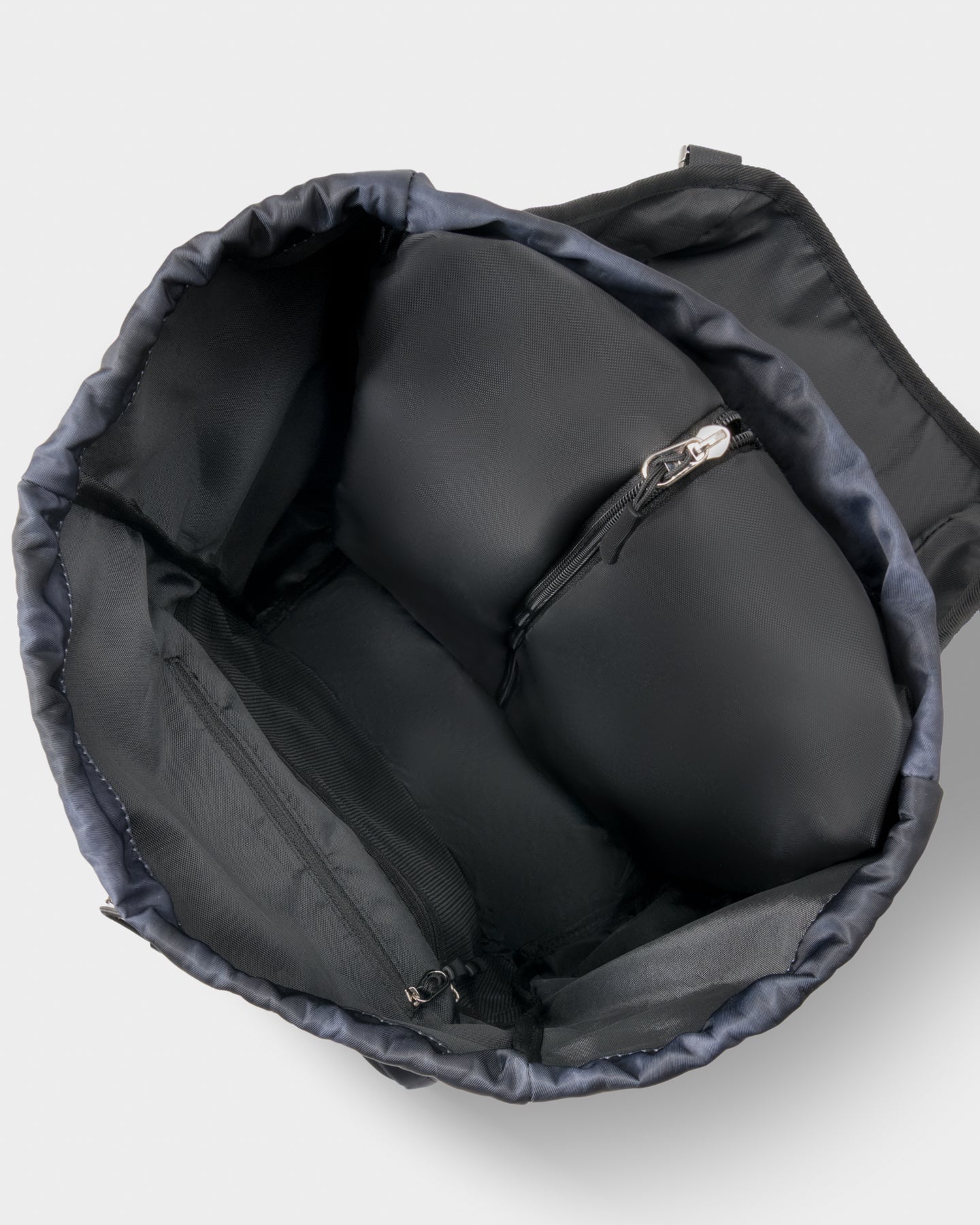 クロノス CRONOS バッグ リュックサック バックパック ナイロン 黒 CRONOS ACTIVE CARRY BACKPACK【BLACKCAMO】