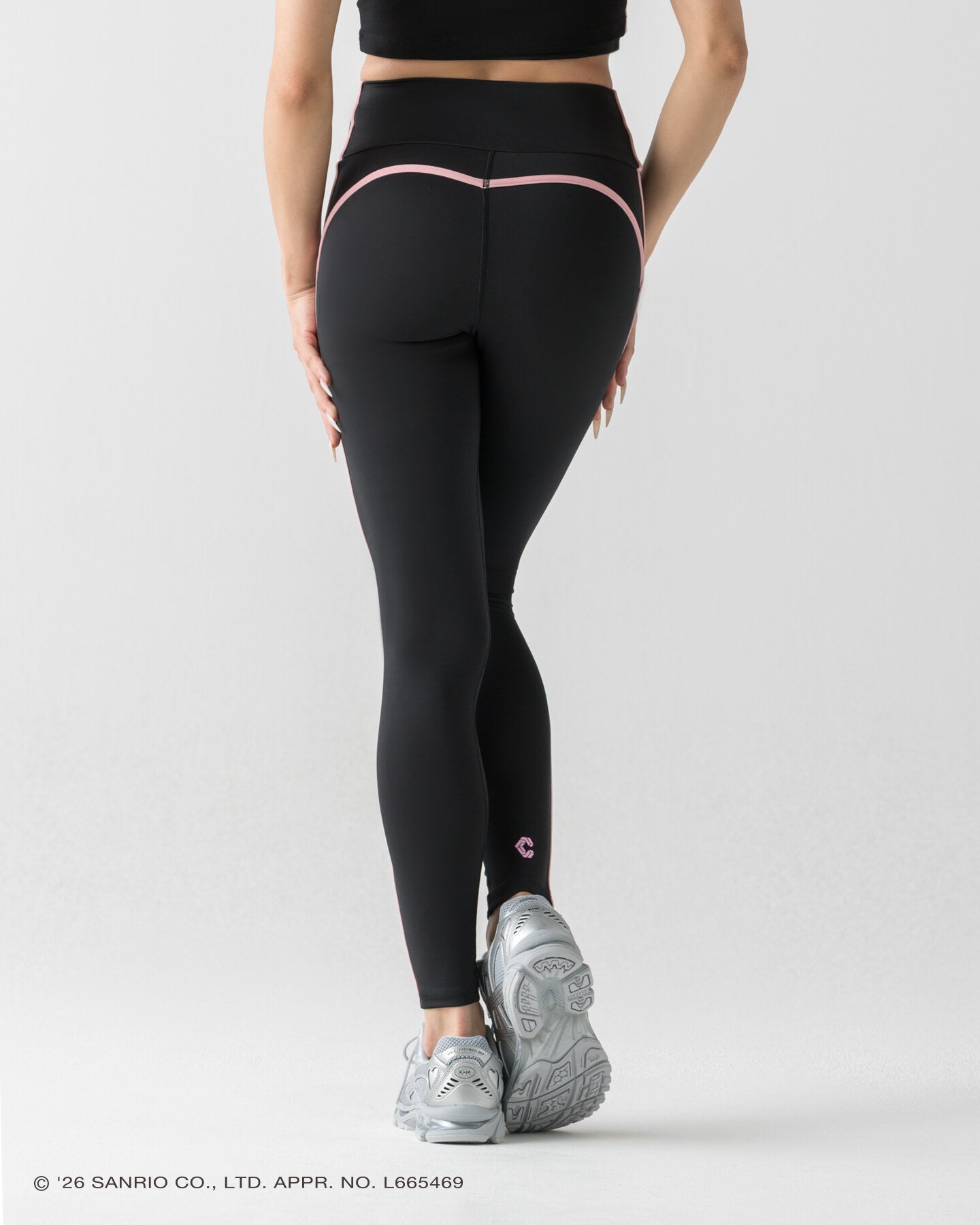 CRONOS ×KUROMI LEGGINGS【BLACK】