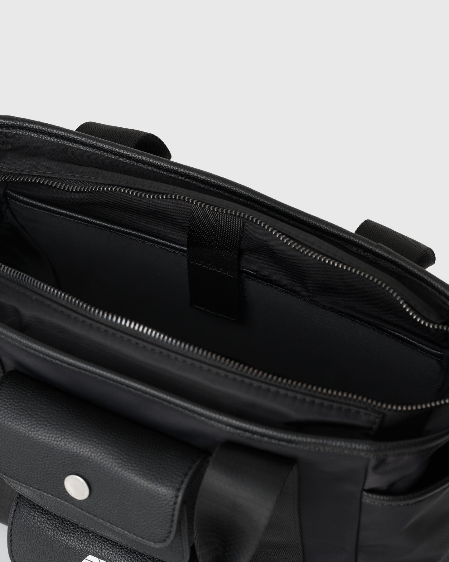 CRONOS BLACK ROUND TOTE BAG【BLACK】